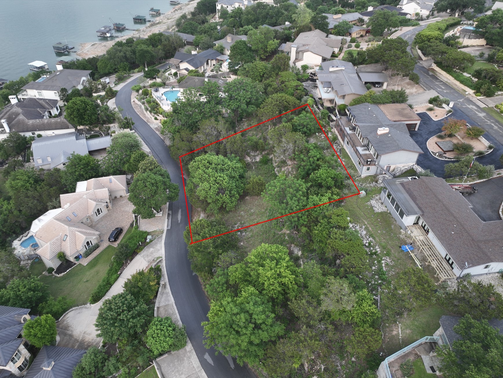 722 Cutlass Property Photo 3