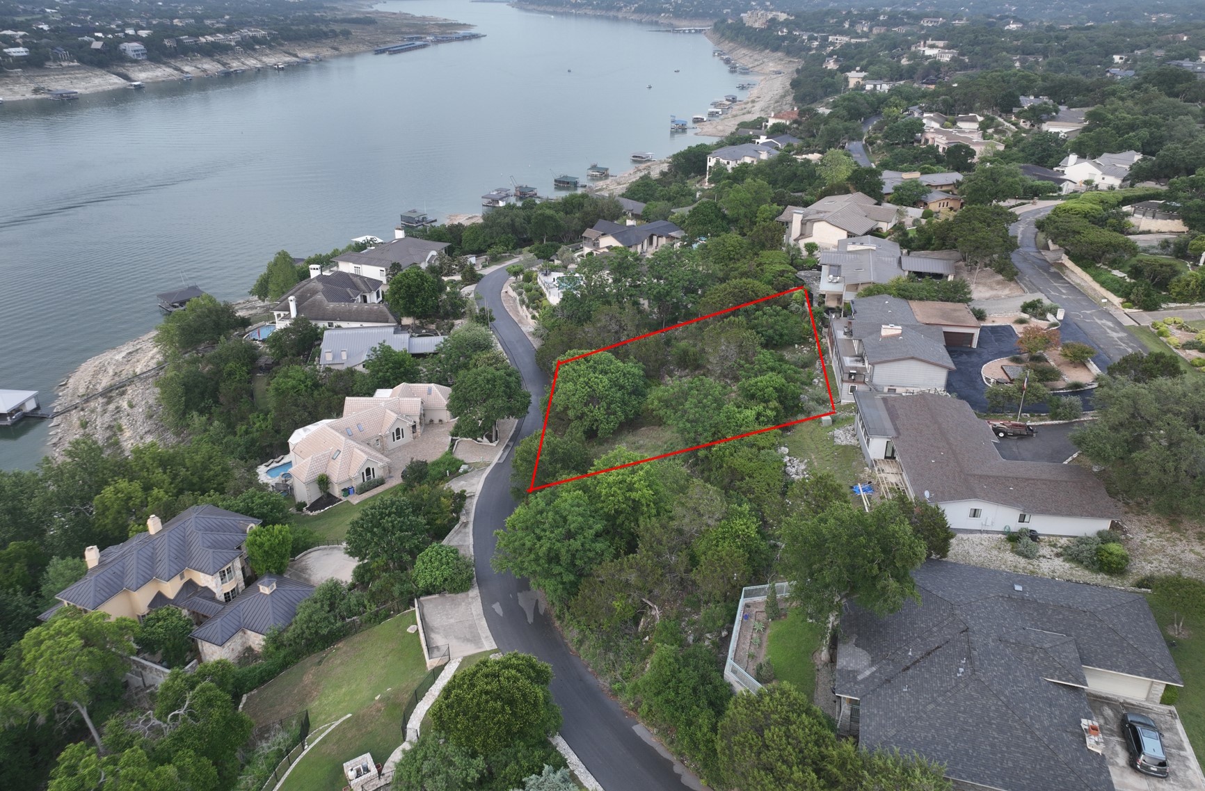 722 Cutlass Property Photo 6