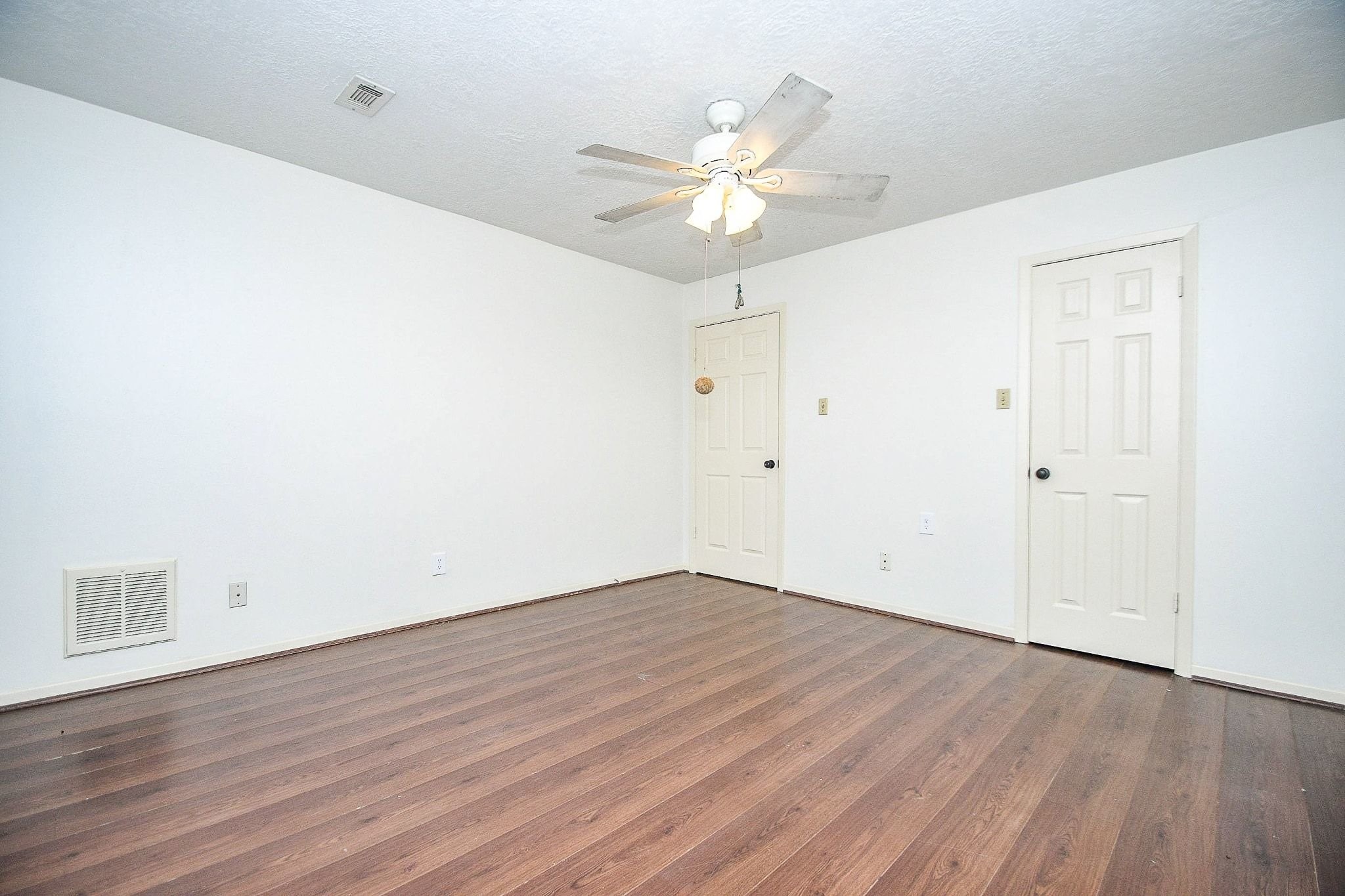 6702 Spring Leaf Drive Property Photo 23