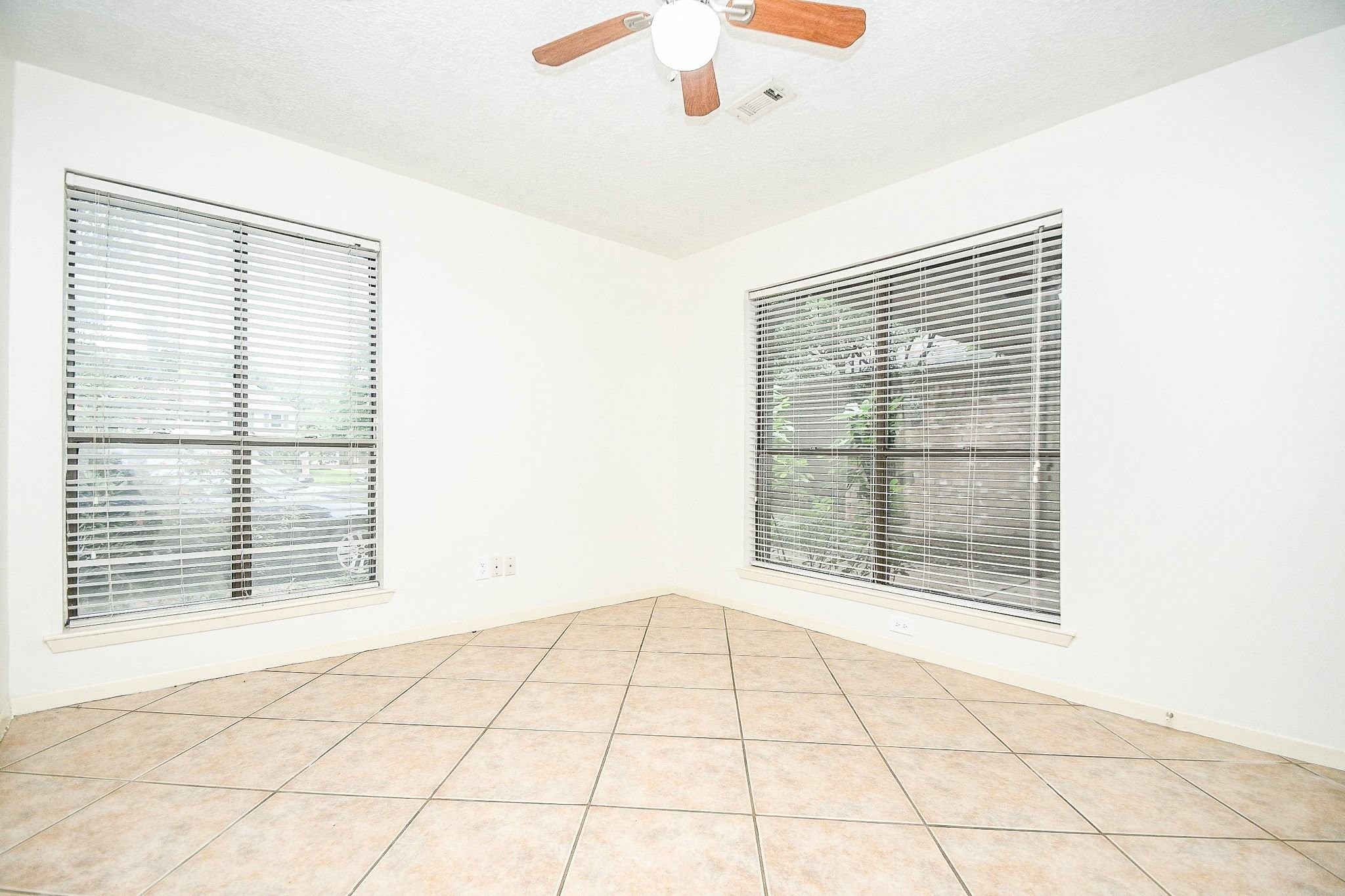 6702 Spring Leaf Drive Property Photo 26