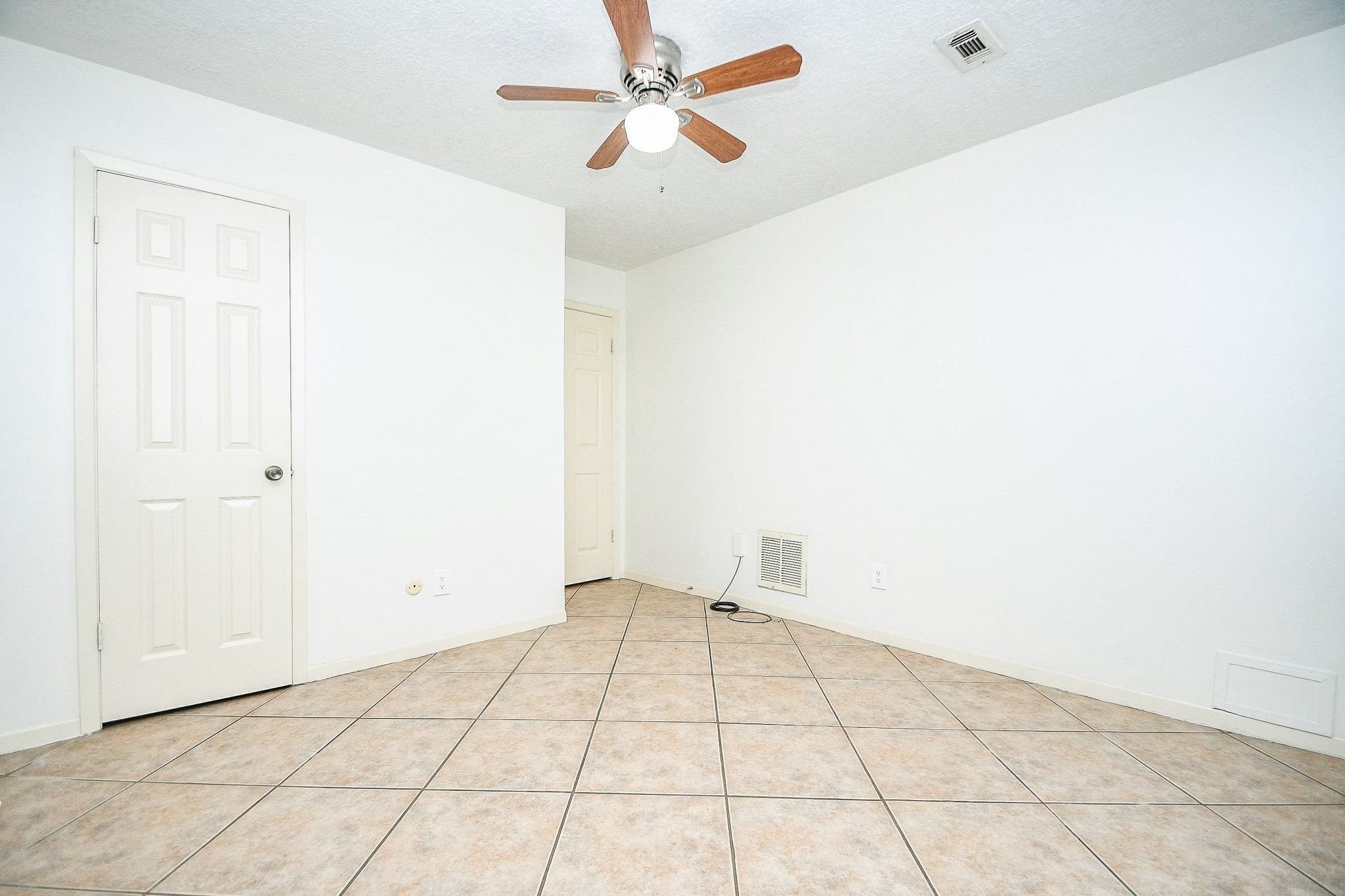 6702 Spring Leaf Drive Property Photo 28