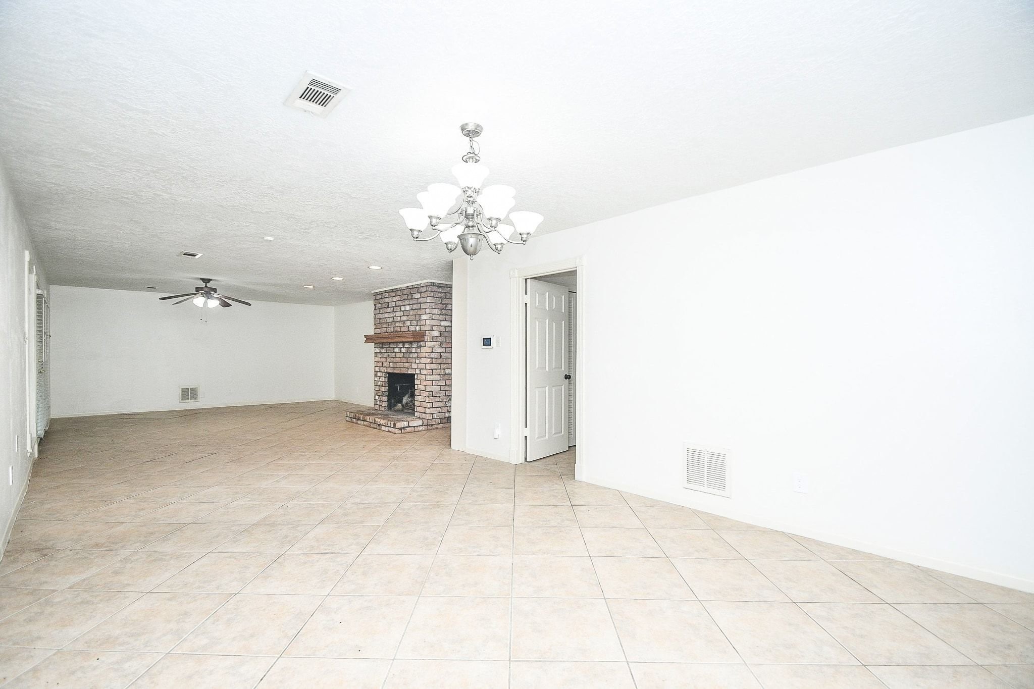 6702 Spring Leaf Drive Property Photo 31
