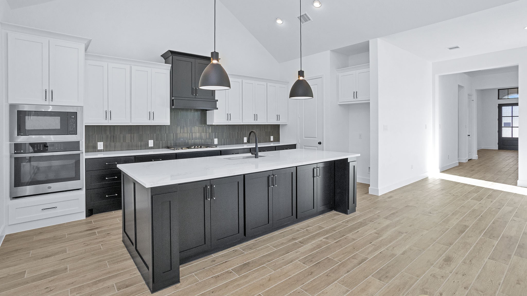 2017 Lovett Run Property Photo 2