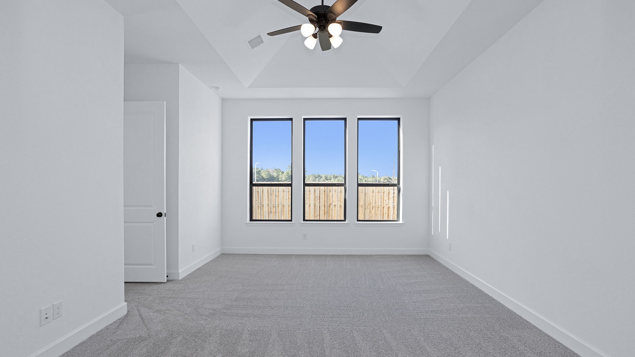 2017 Lovett Run Property Photo 4