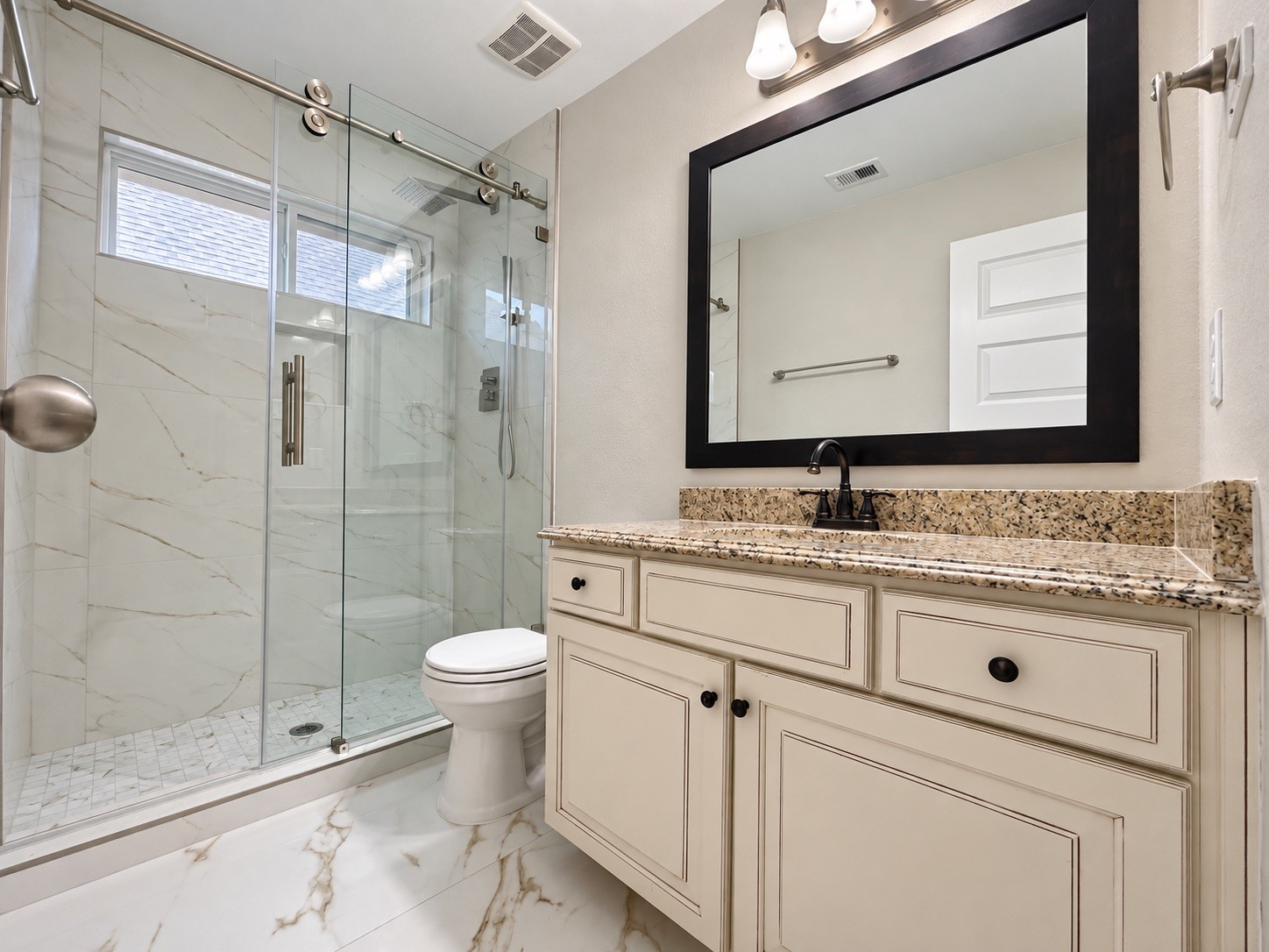 11014 Royale Ridge Lane Property Photo 14