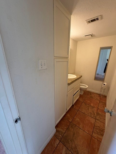 8306 Oakhaven Road Property Photo 8