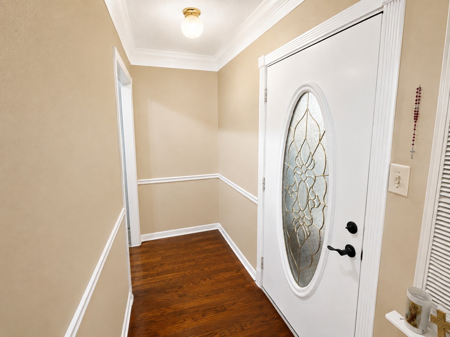 3311 Longwood Drive Property Photo 3