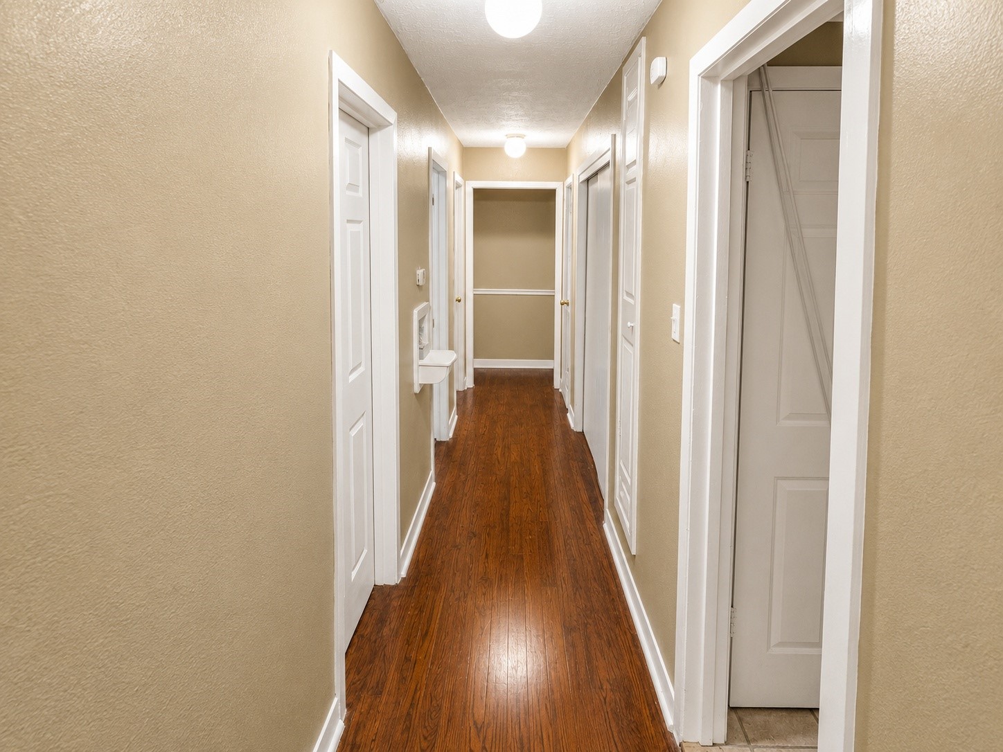 3311 Longwood Drive Property Photo 8