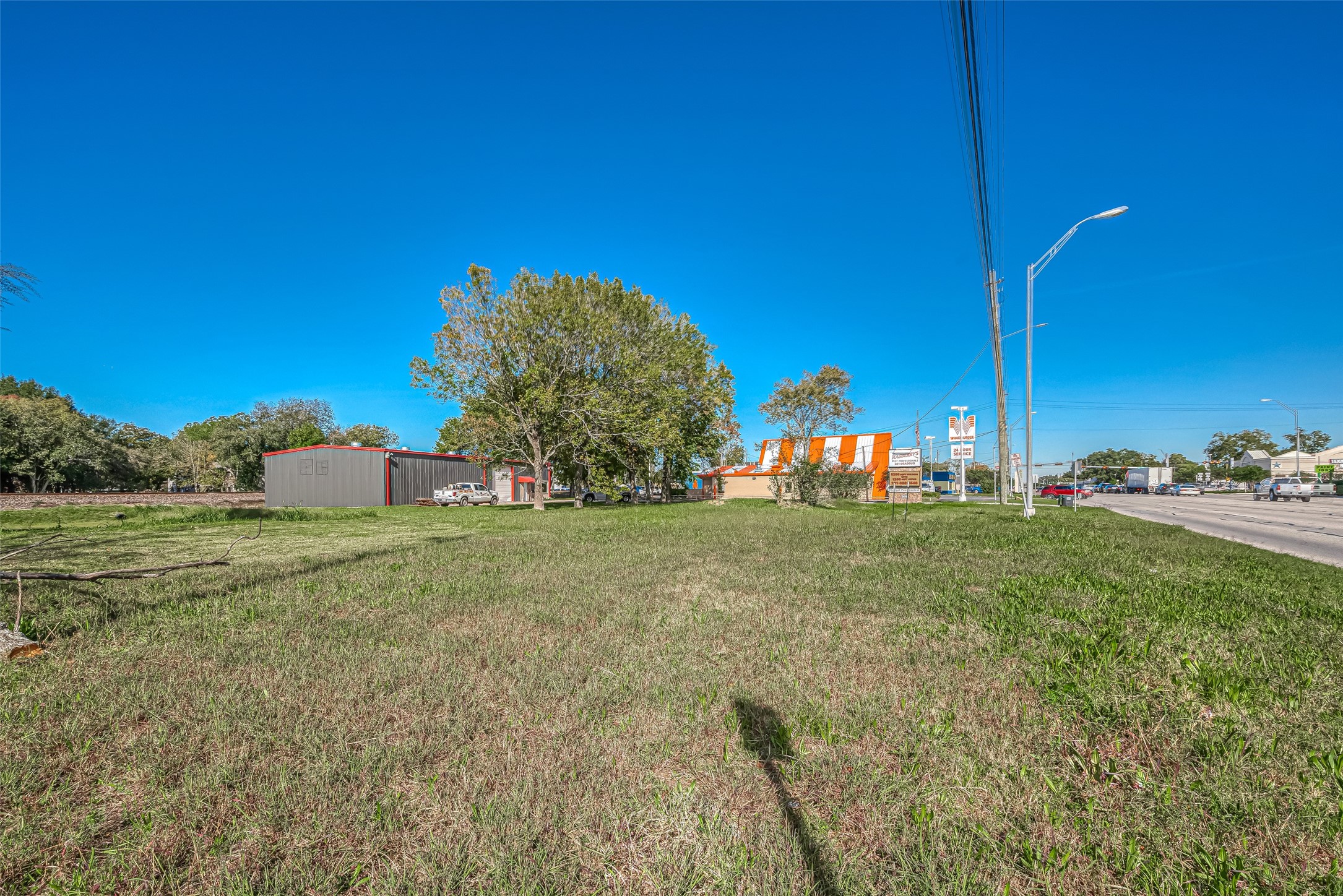 2422-2436 S Main Street Property Photo 13