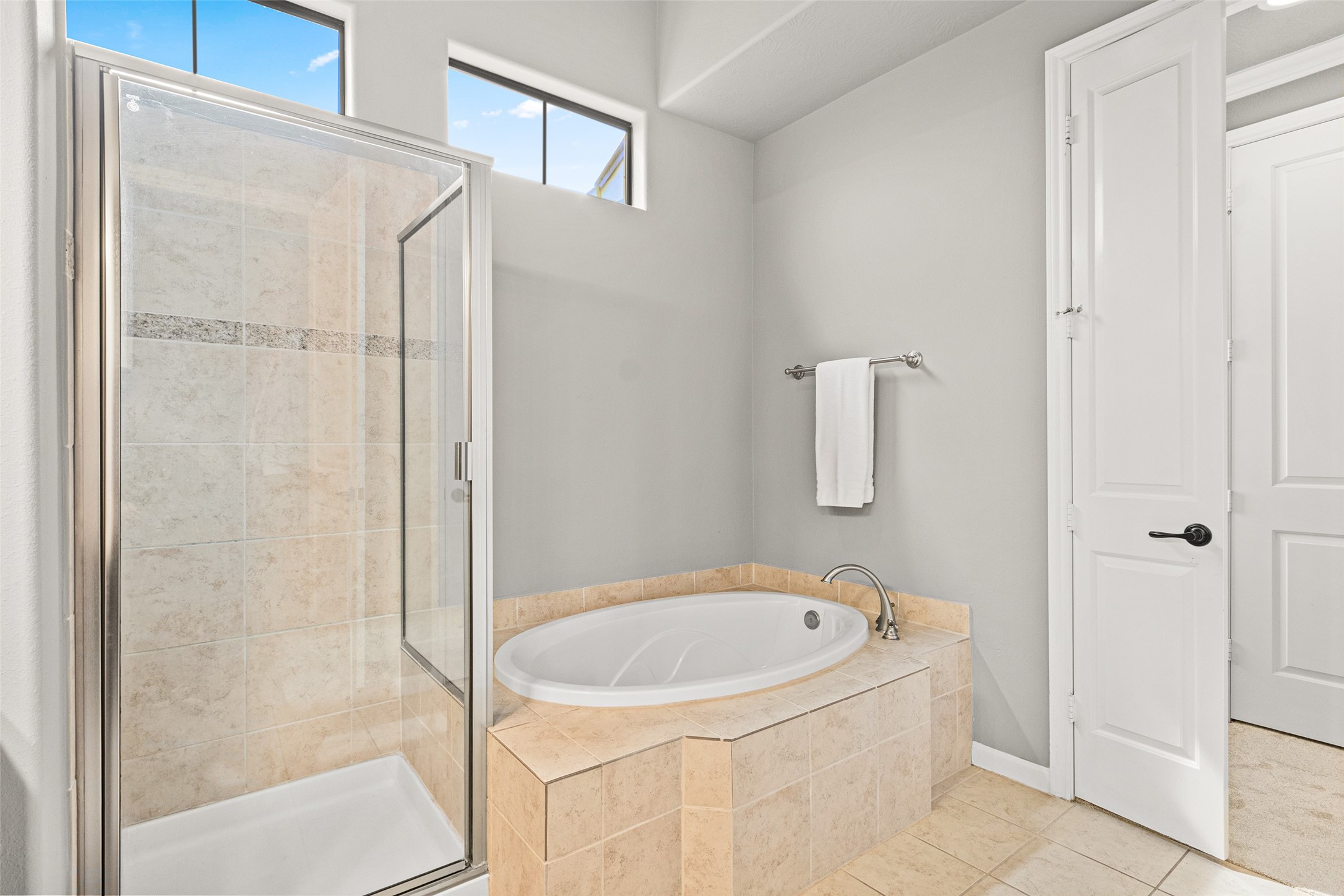 1049 W 22nd Street I Property Photo 18