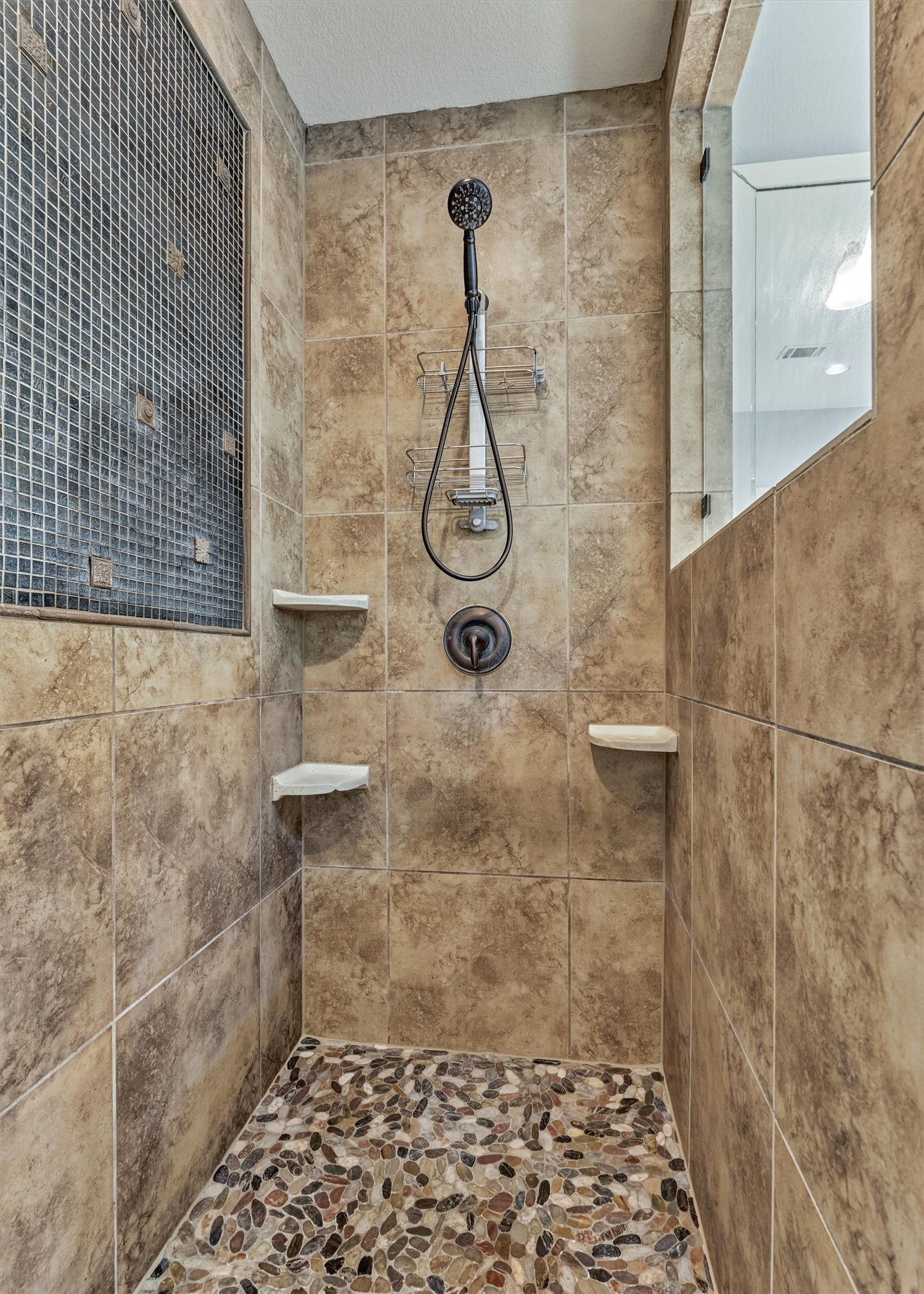 11 Almondell Court Property Photo 23