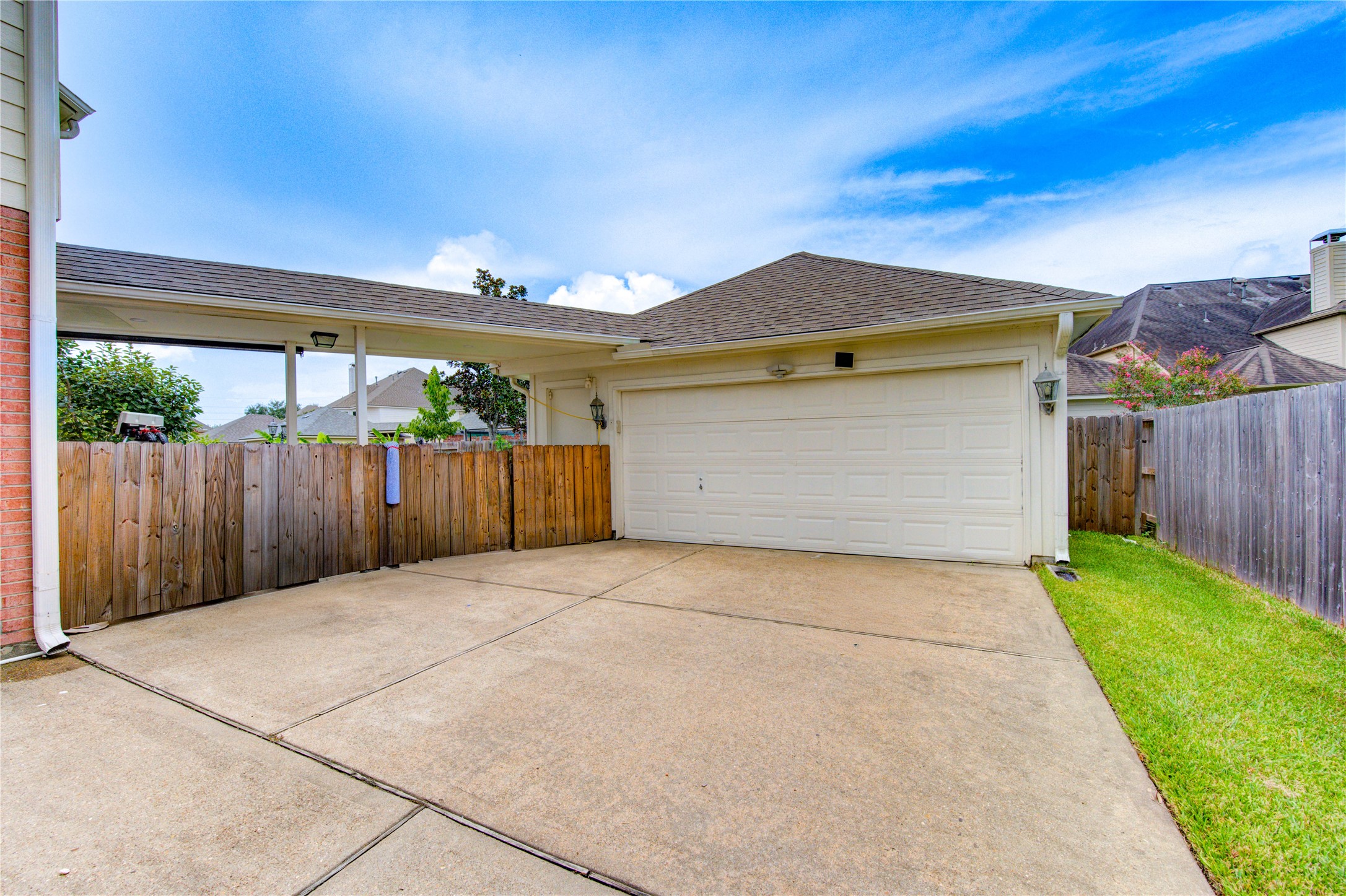 5911 Canyon Brook Court Property Photo 45