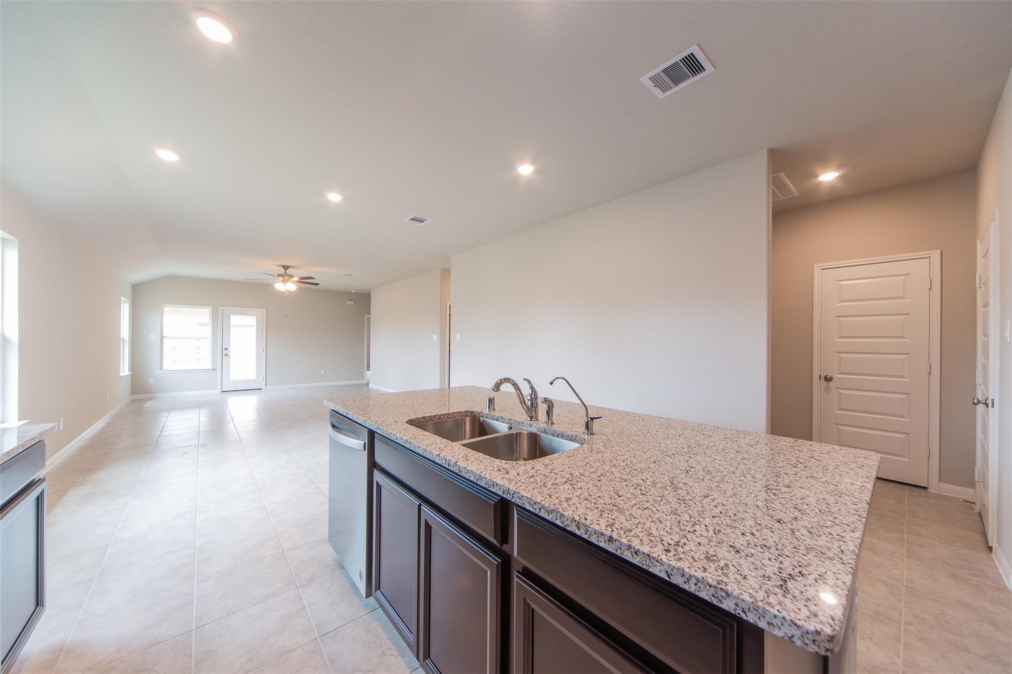 7034 Toluca Drive Property Photo 13