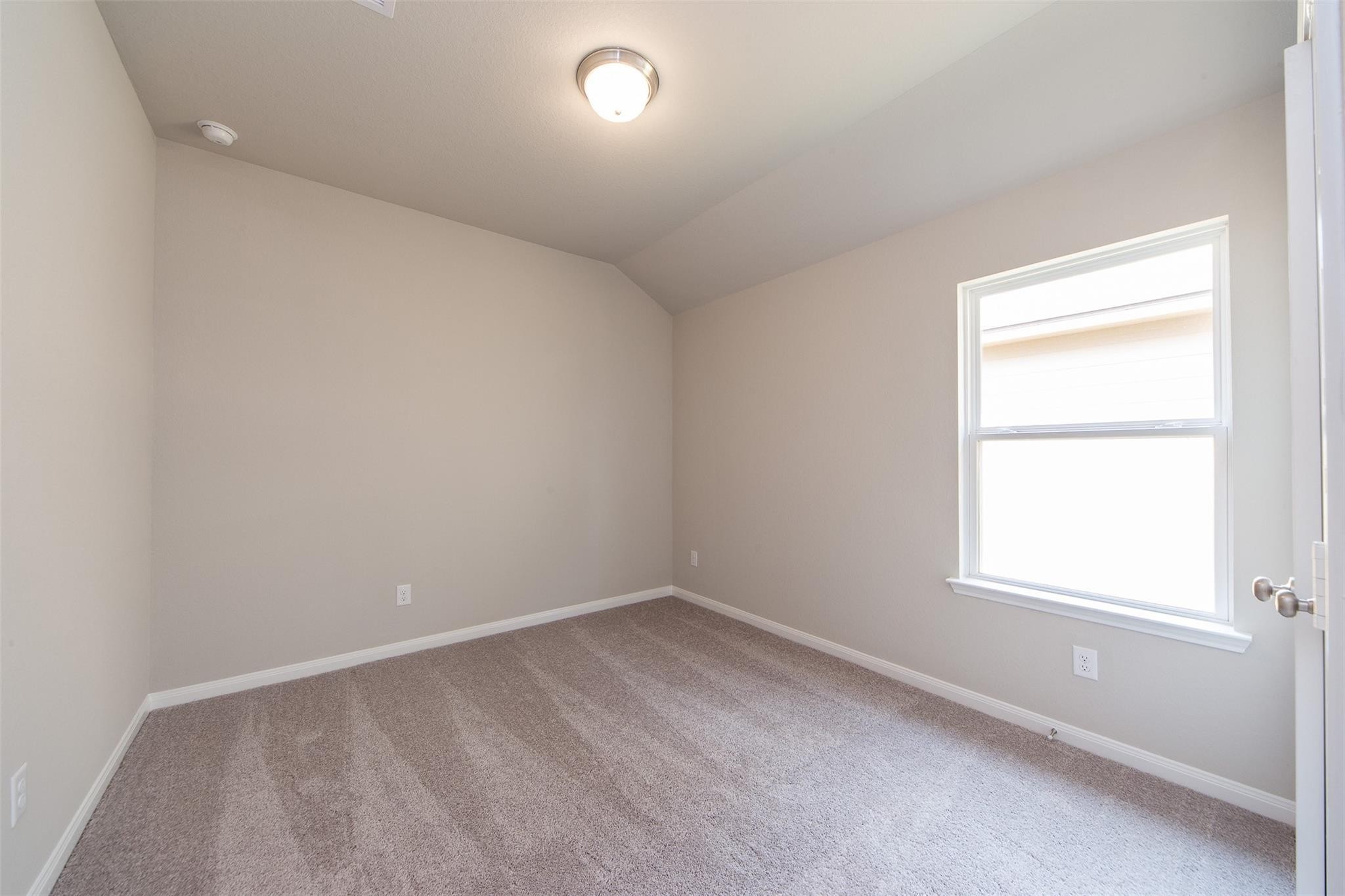 7034 Toluca Drive Property Photo 21