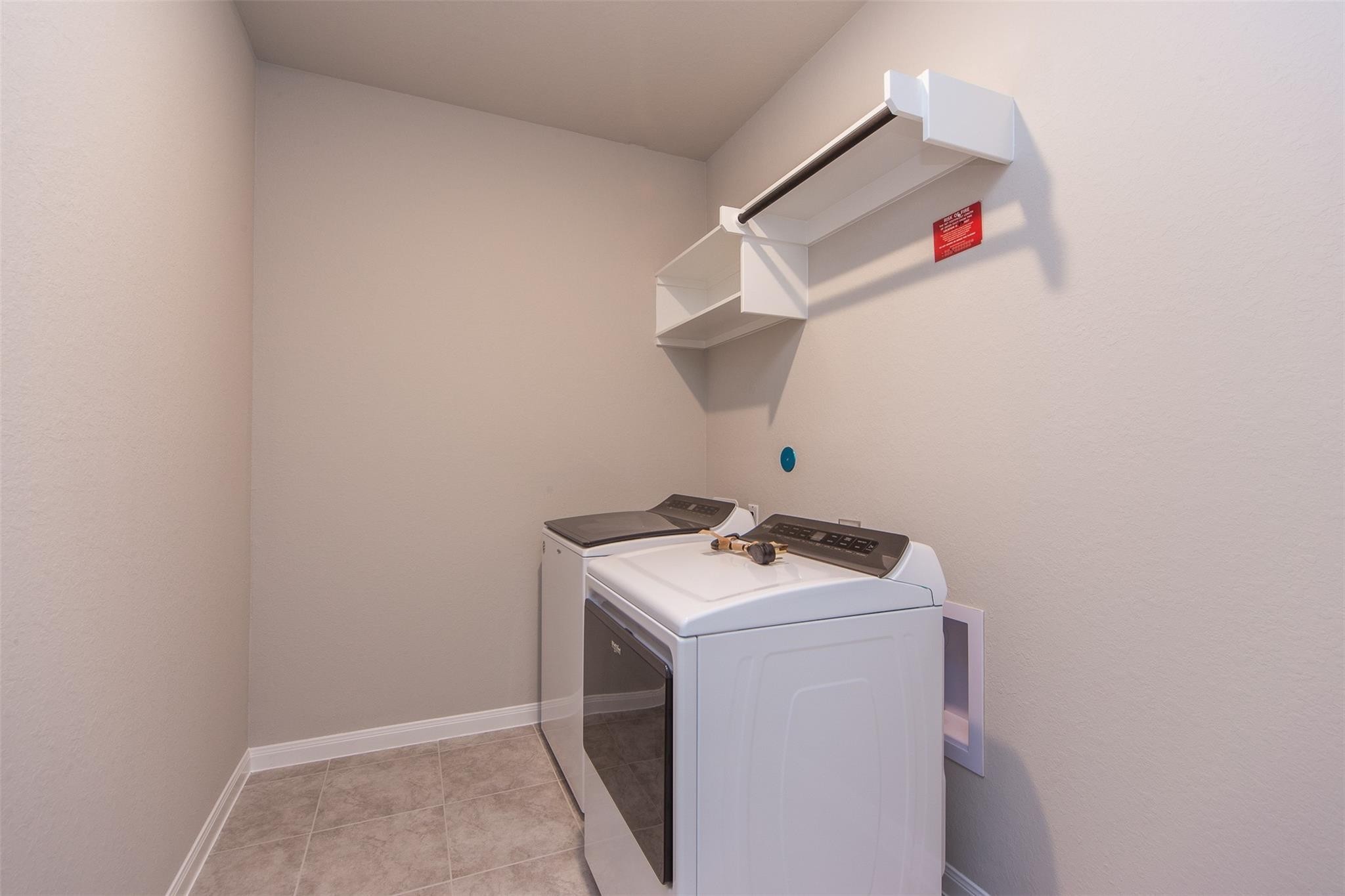 7034 Toluca Drive Property Photo 25