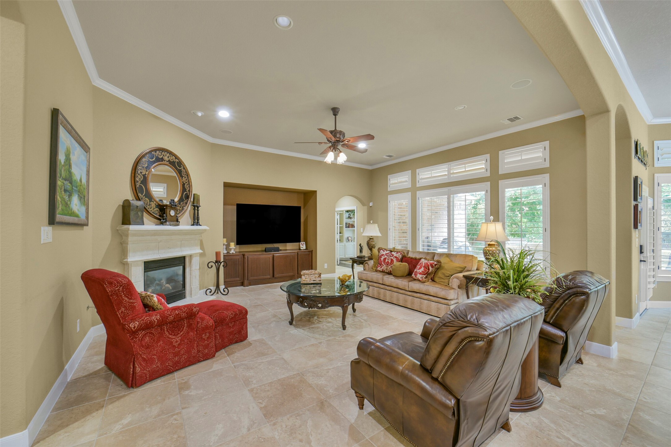 8323 Phantom Mist Drive Property Photo 4