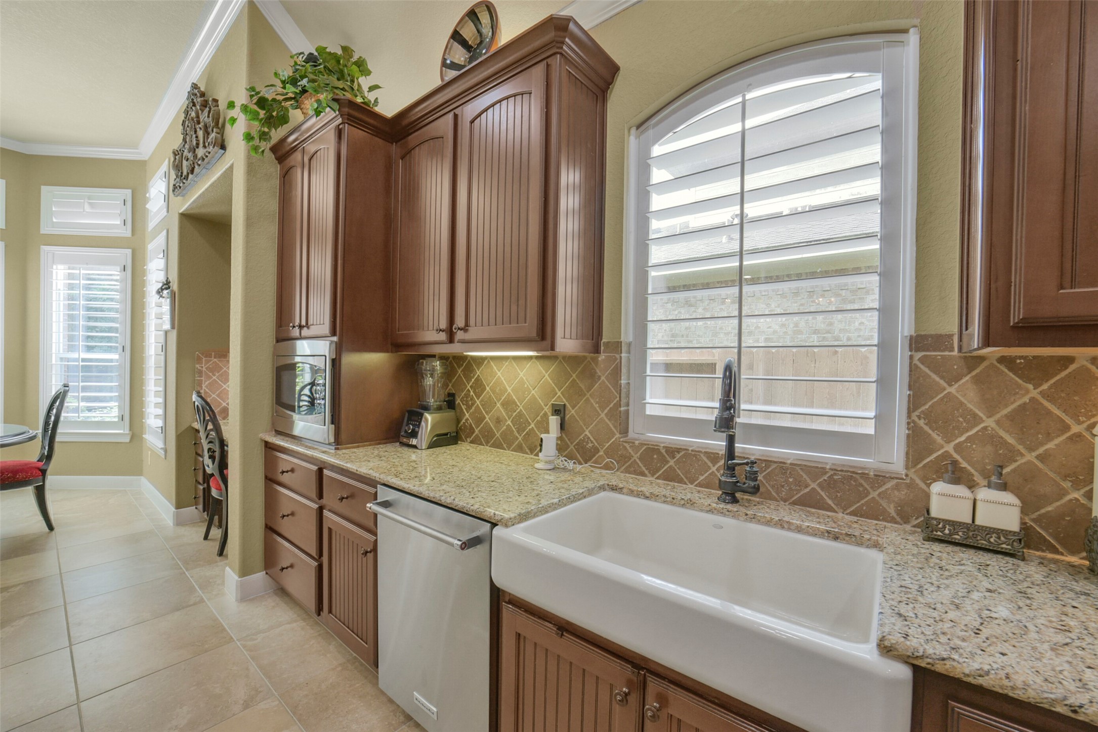 8323 Phantom Mist Drive Property Photo 7