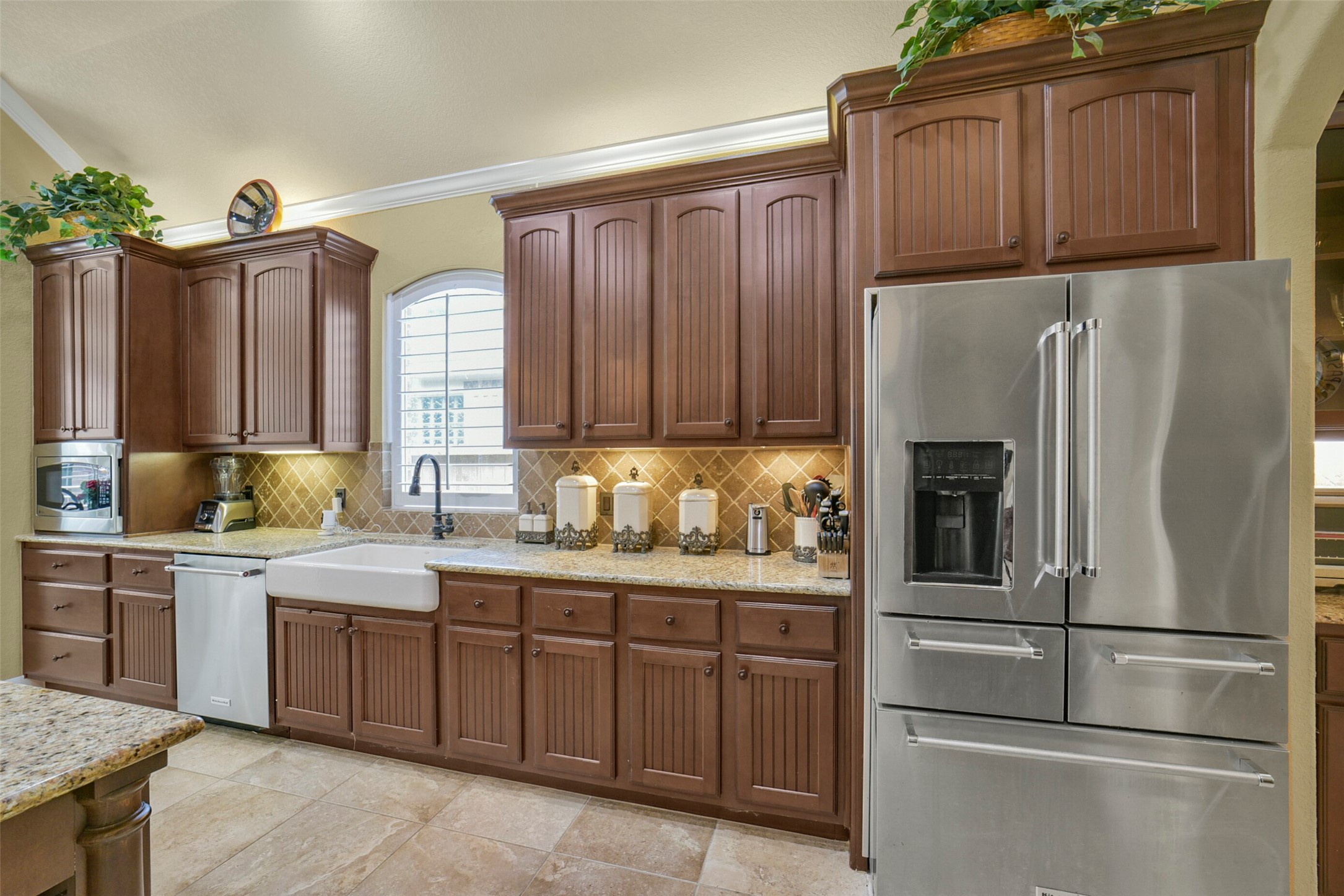 8323 Phantom Mist Drive Property Photo 8