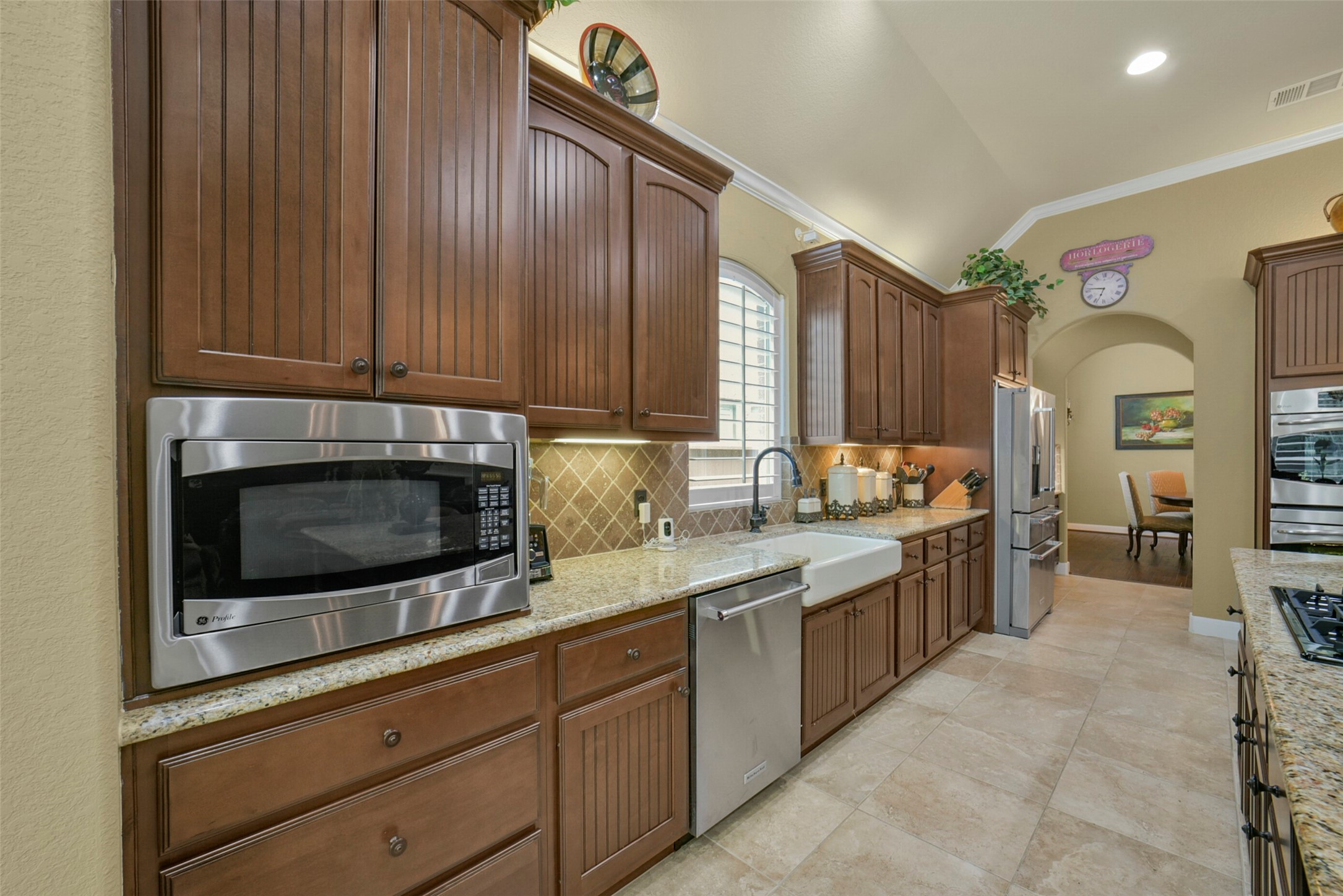 8323 Phantom Mist Drive Property Photo 11