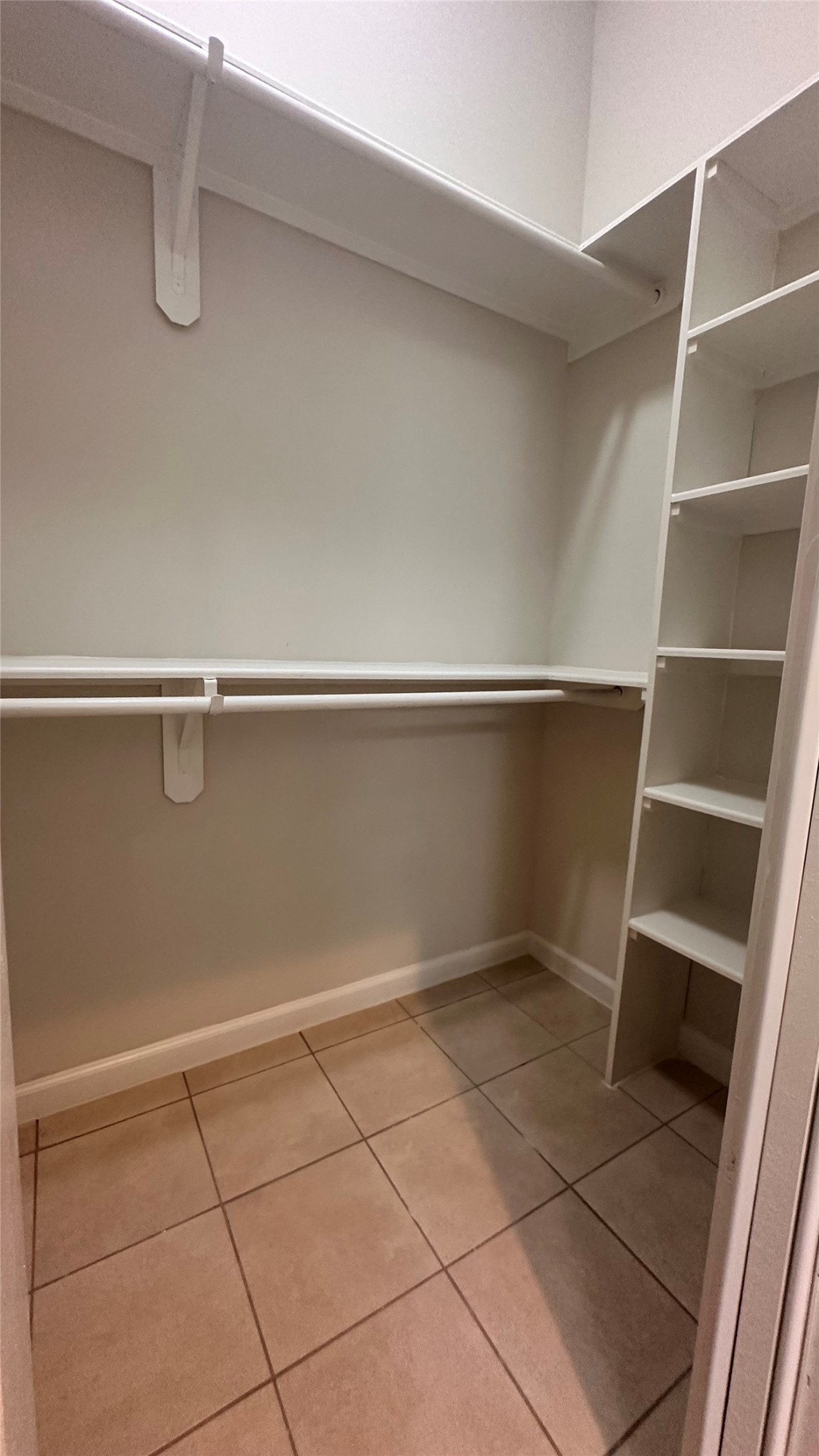 8310 Williamsdell Street Property Photo 17