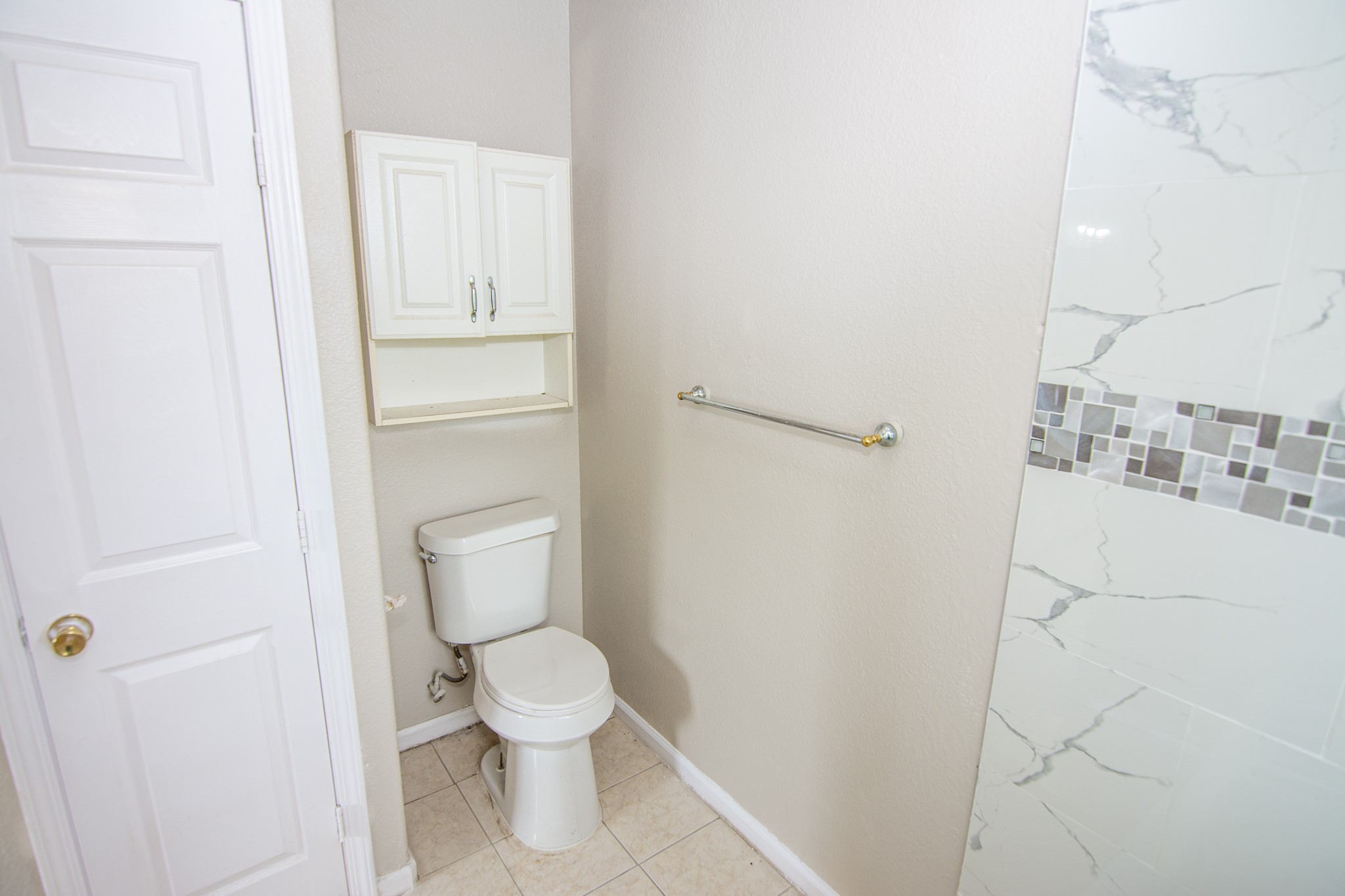 2611 Ashington Drive Property Photo 8