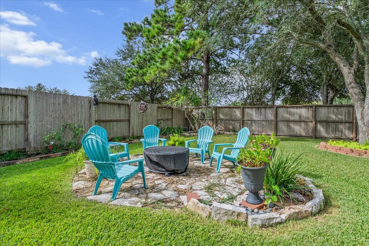 2111 Bataan Drive Property Photo 36