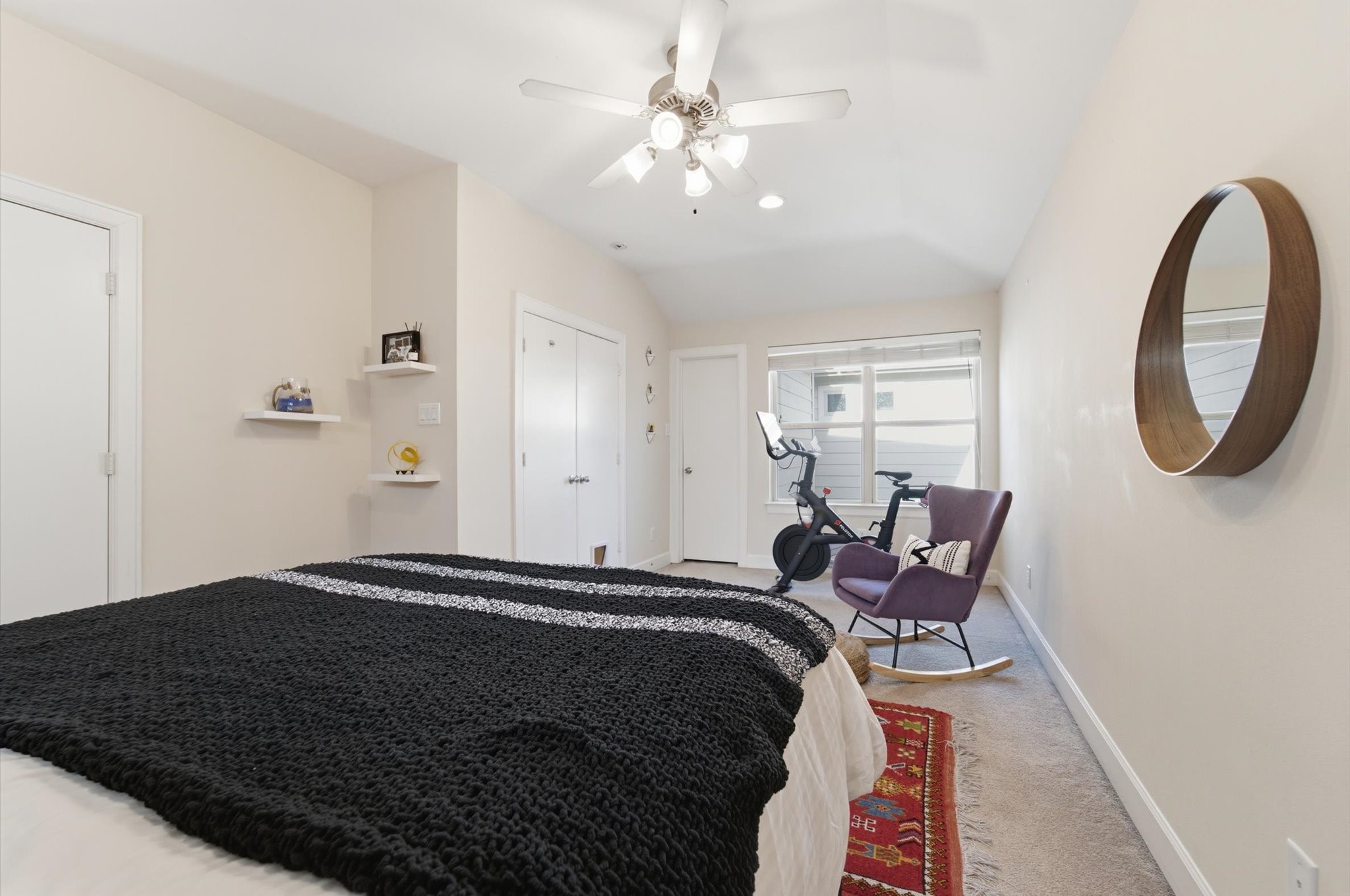 5951 South Loop E 42 Property Photo 8