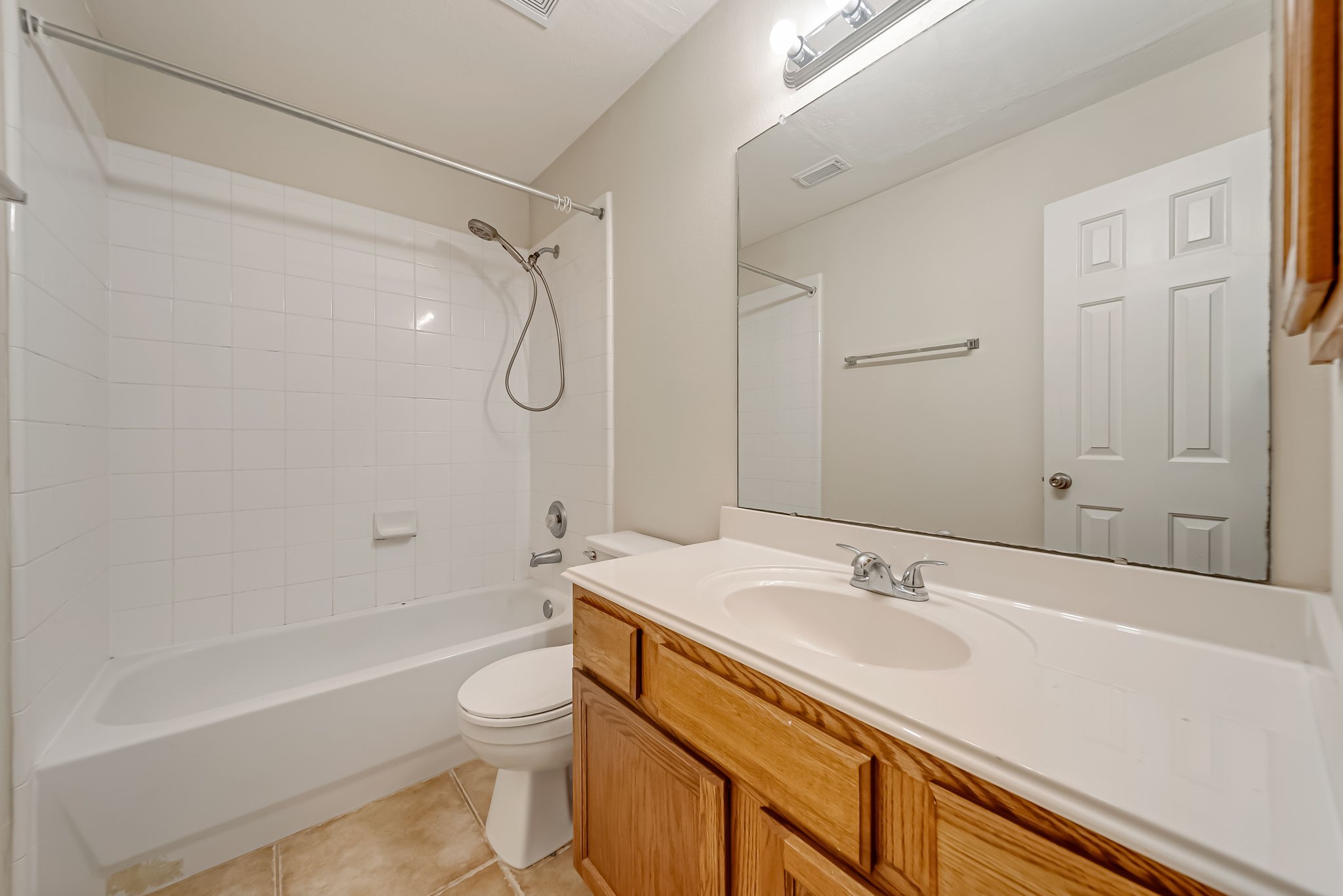 12810 Lake Shore Drive Property Photo 22