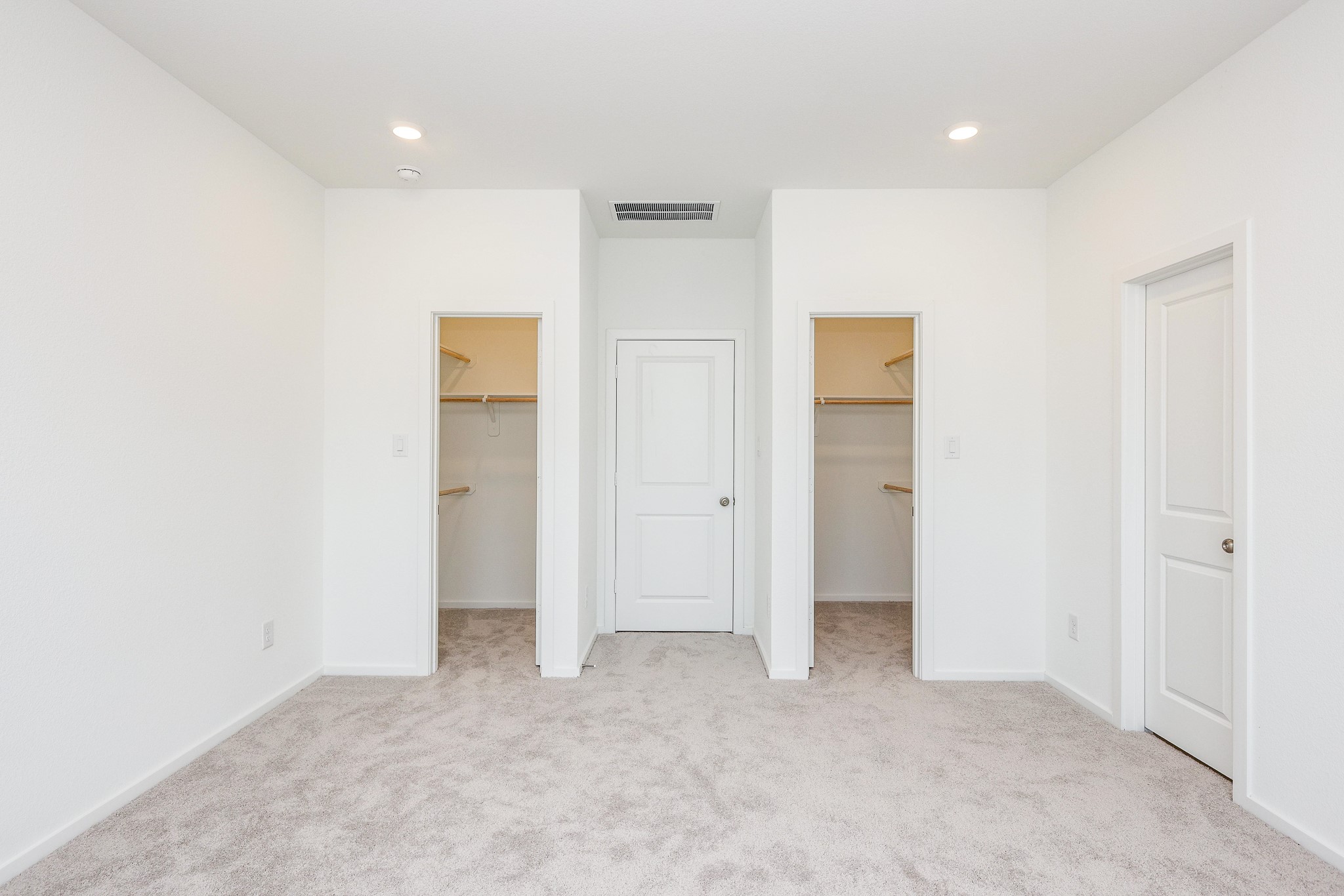 2135 Salinas Drive Property Photo 11