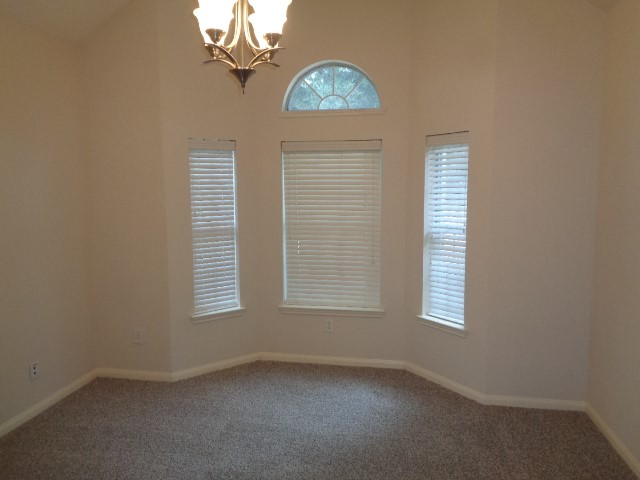 20347 Yosemite Falls Drive Property Photo 10