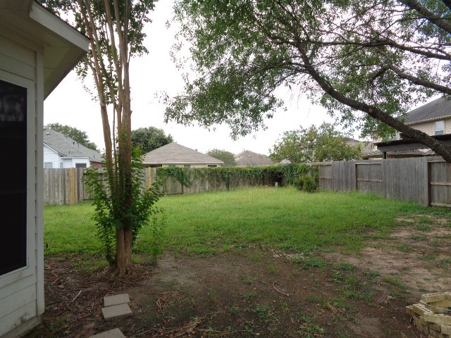 20347 Yosemite Falls Drive Property Photo 11