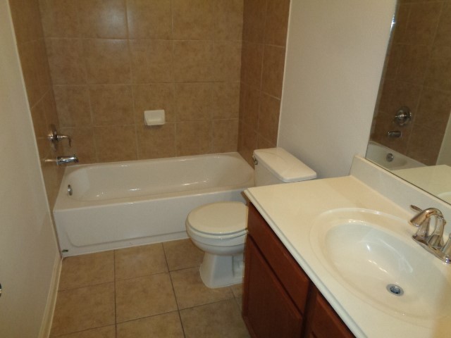 20347 Yosemite Falls Drive Property Photo 16