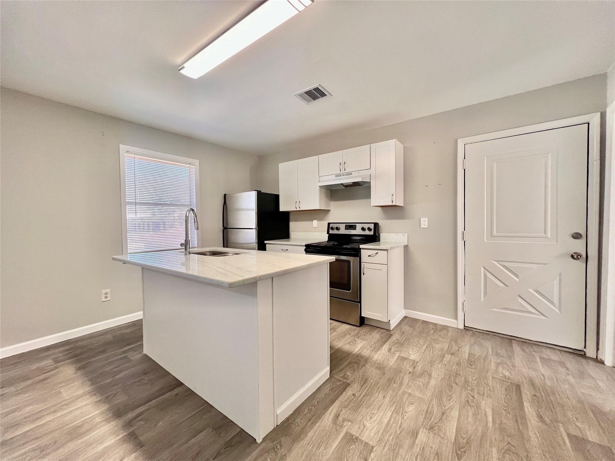 928 John Alber Road C Property Photo 2
