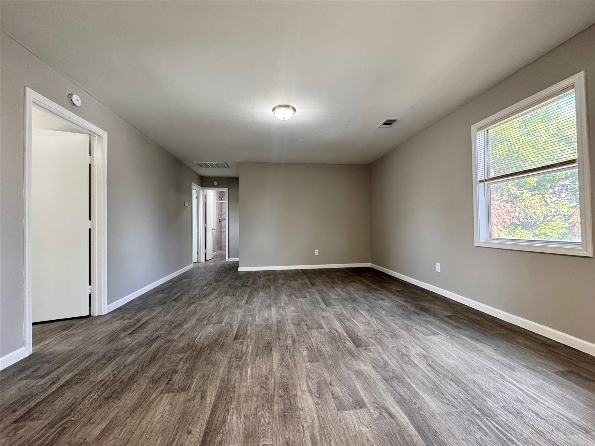 928 John Alber Road C Property Photo 2