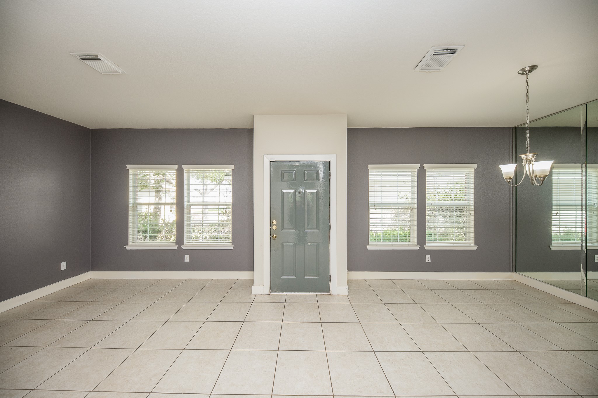 5839 Sonoma Ridge Property Photo 4