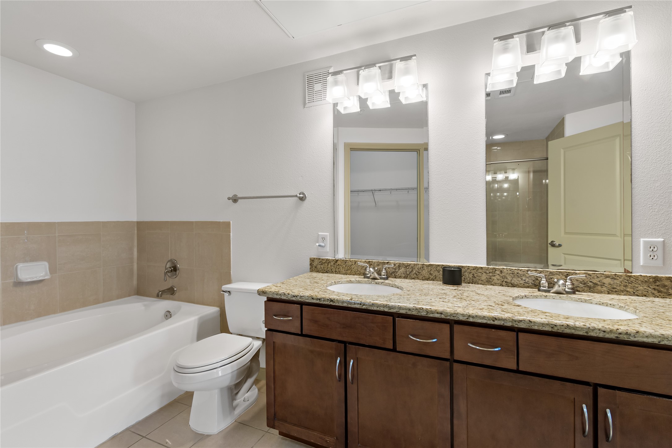 505 Jackson Hill Street 103 Property Photo 6