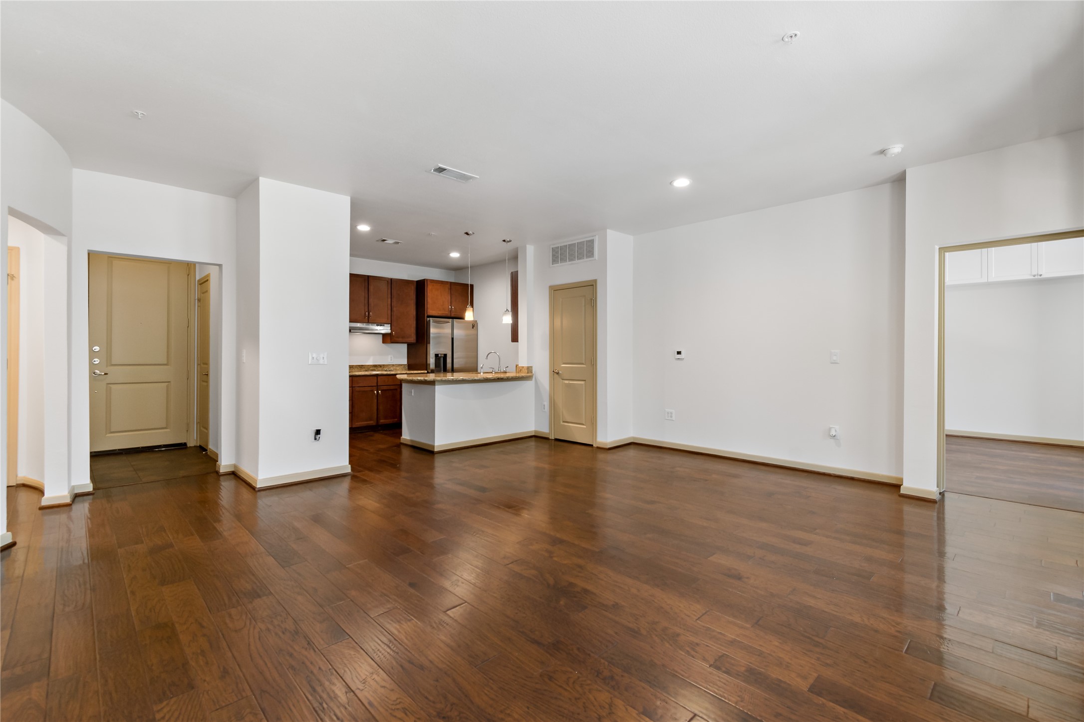 505 Jackson Hill Street 103 Property Photo 12