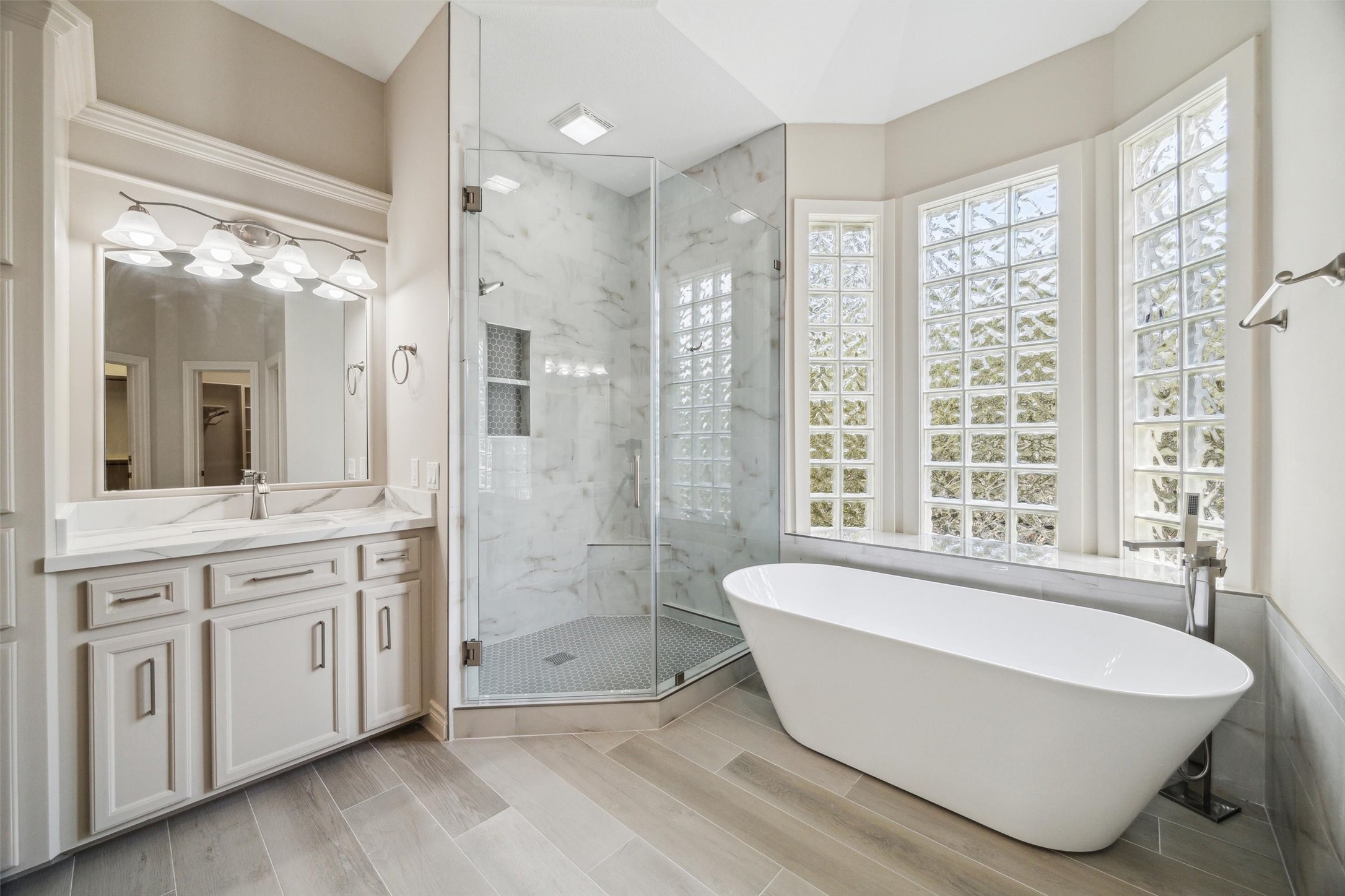 11 Twin Greens Court Property Photo 32