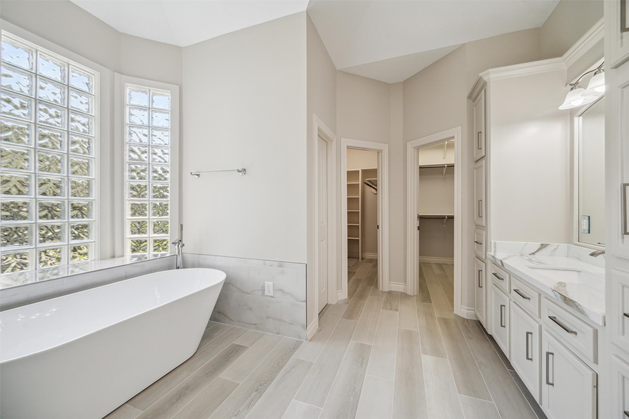 11 Twin Greens Court Property Photo 33