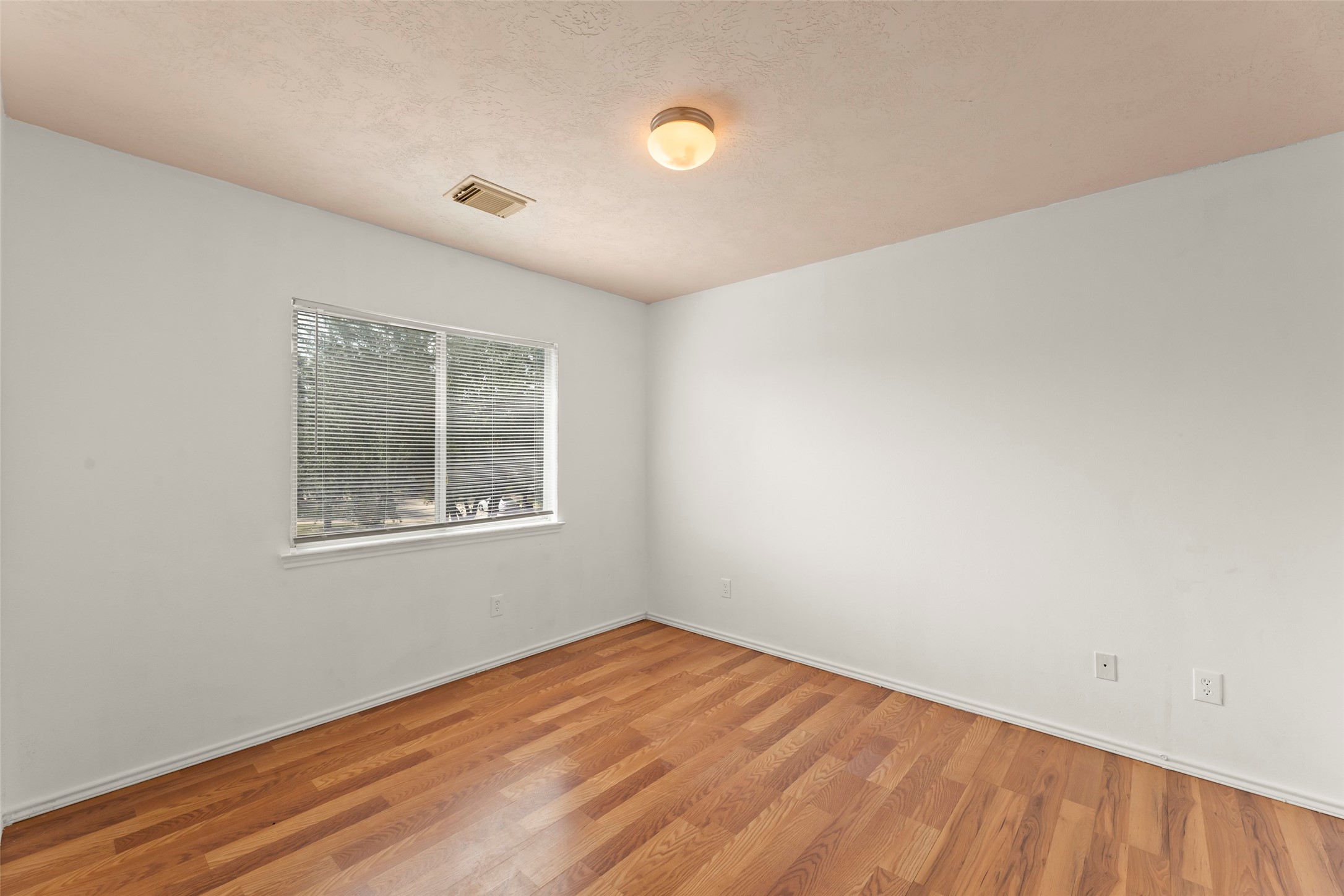 1931 Blossom Breeze Lane Property Photo 25