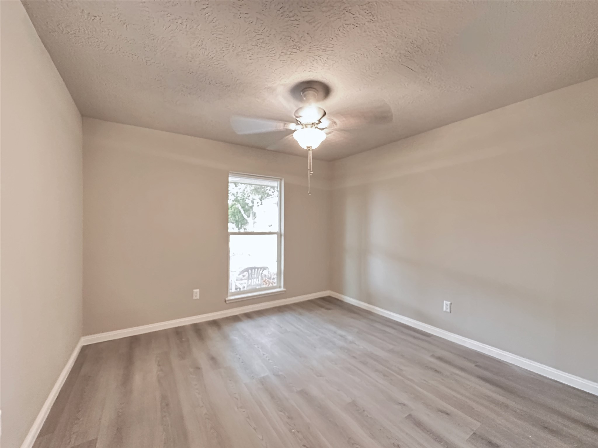 7730 Chaseview Drive Property Photo 21