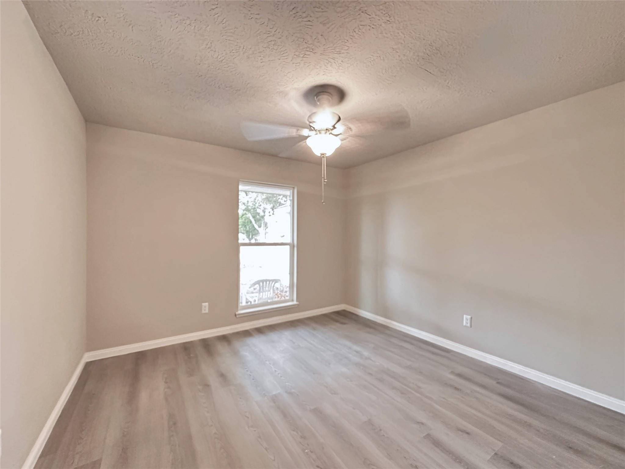 7730 Chaseview Drive, Houston Tx 77489 Property Photo 21