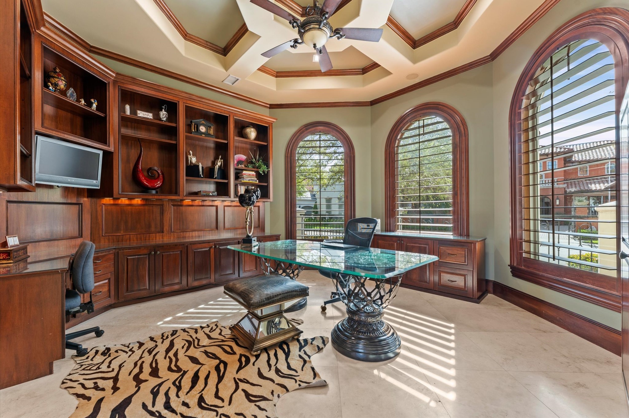 6 Waterford Oaks Lane Property Photo 9
