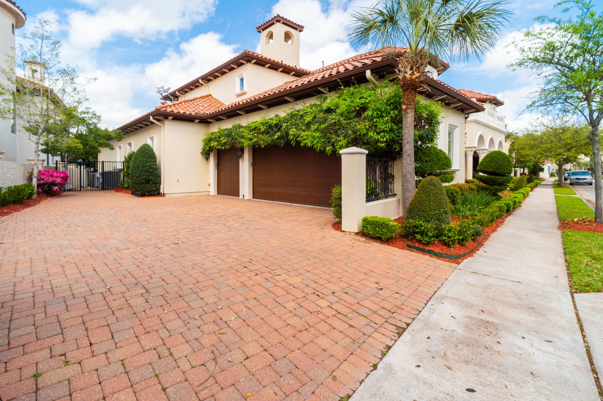 6 Waterford Oaks Lane Property Photo 45