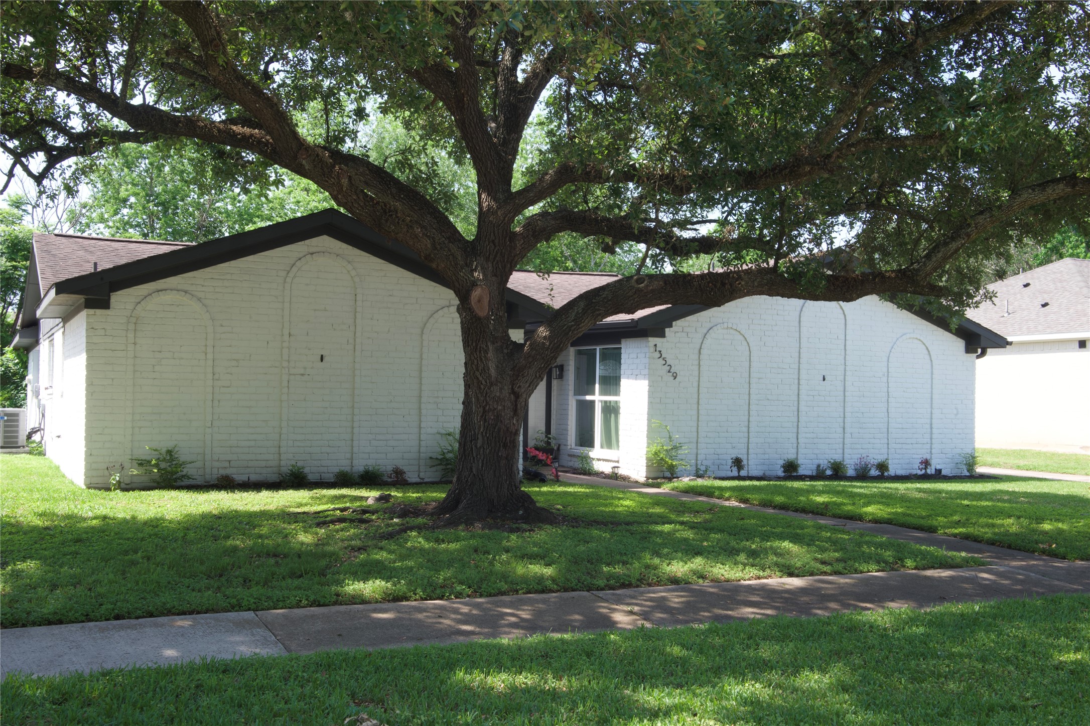 13529 Woodchester Drive Property Photo 2