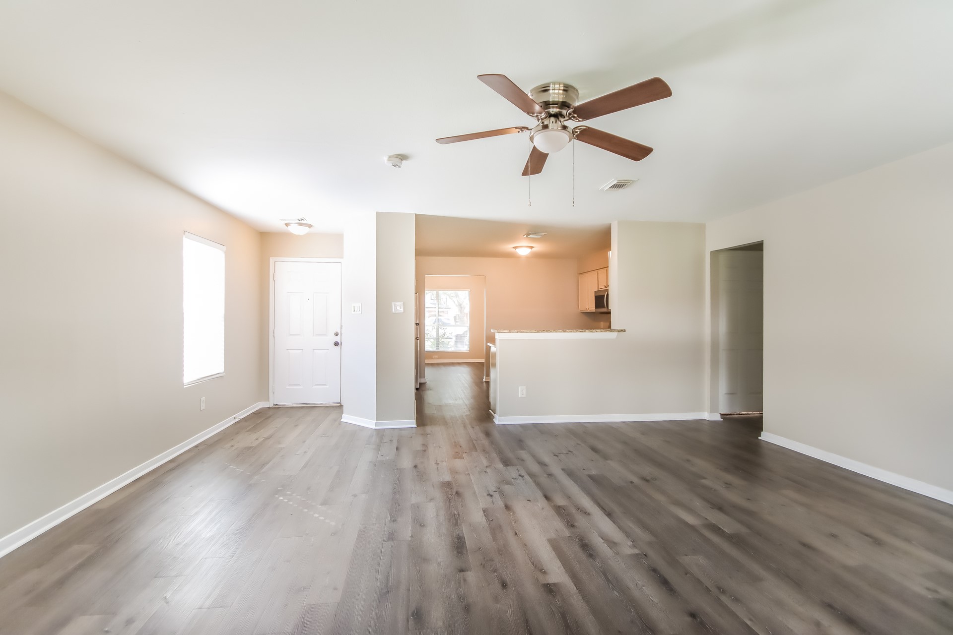 10842 Maple Bough Lane Property Photo 4
