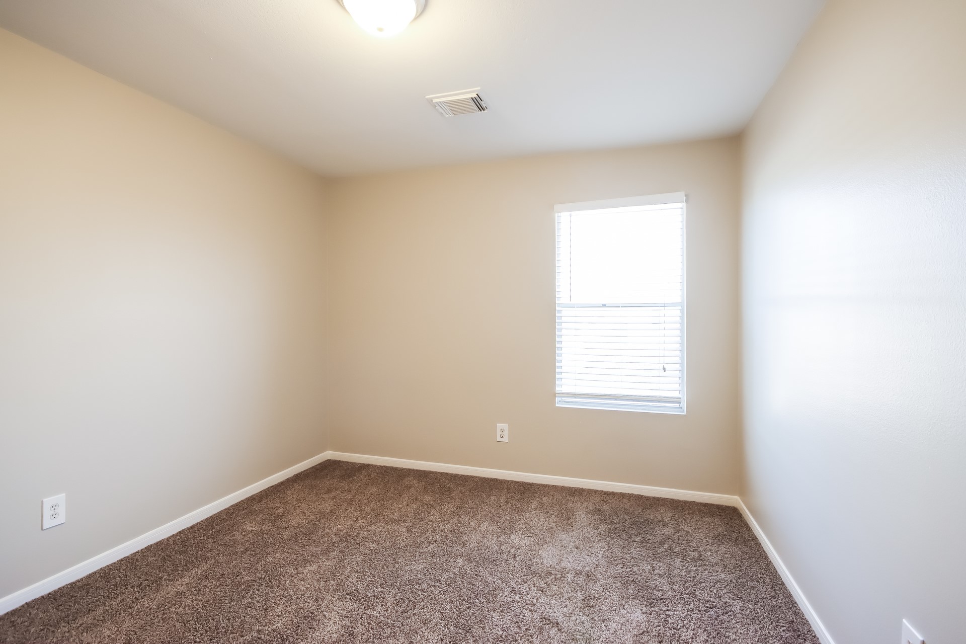10842 Maple Bough Lane Property Photo 18