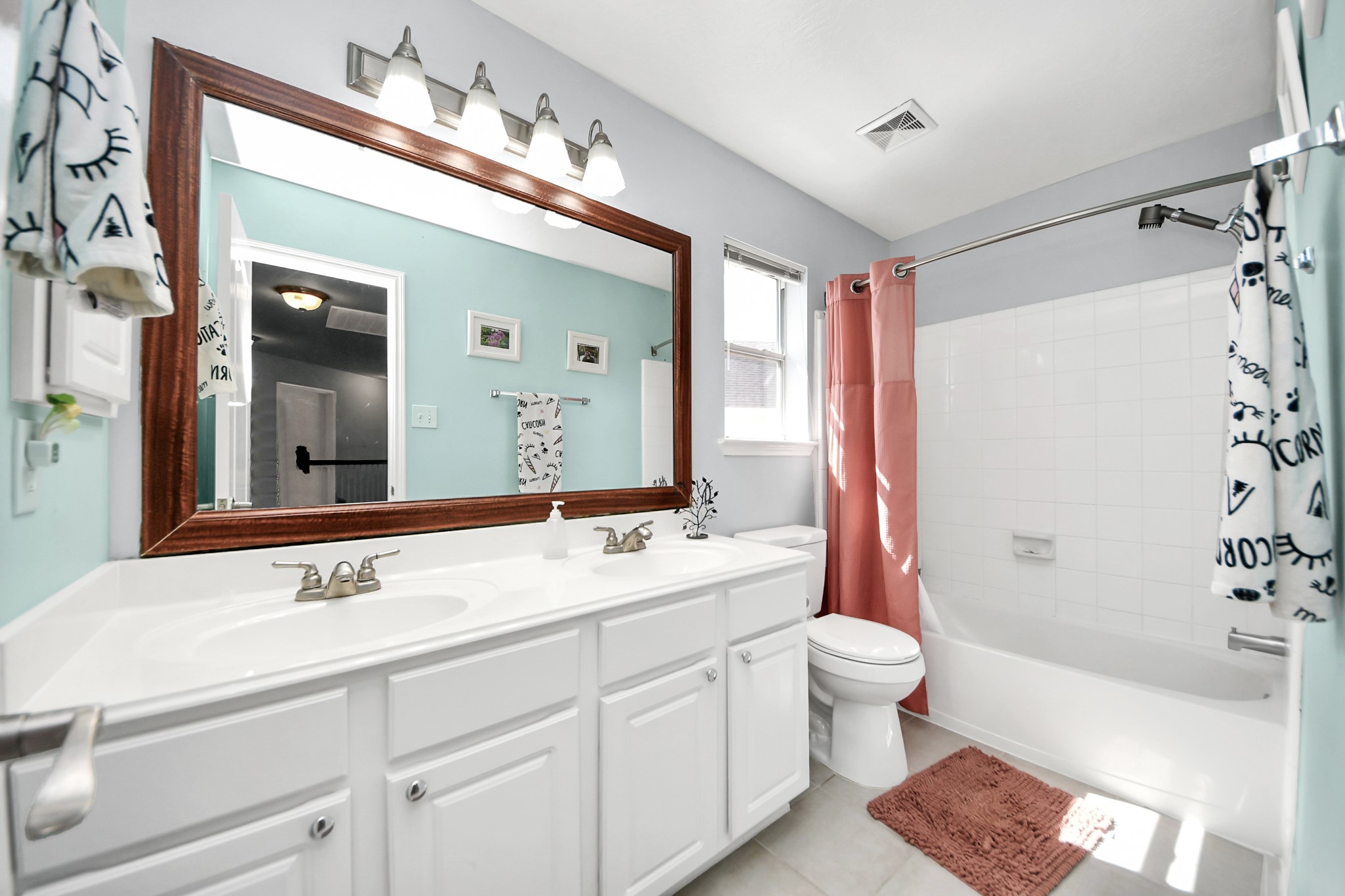 4106 Freedom Tree Drive Property Photo 38