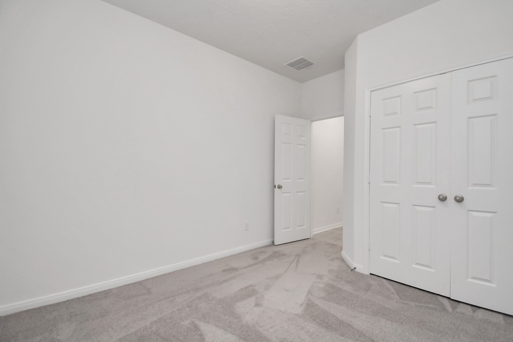 2030 Domeniko Drive Property Photo 24