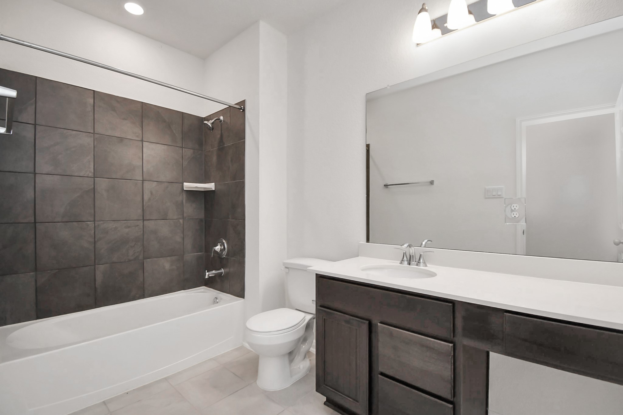 2030 Domeniko Drive Property Photo 25